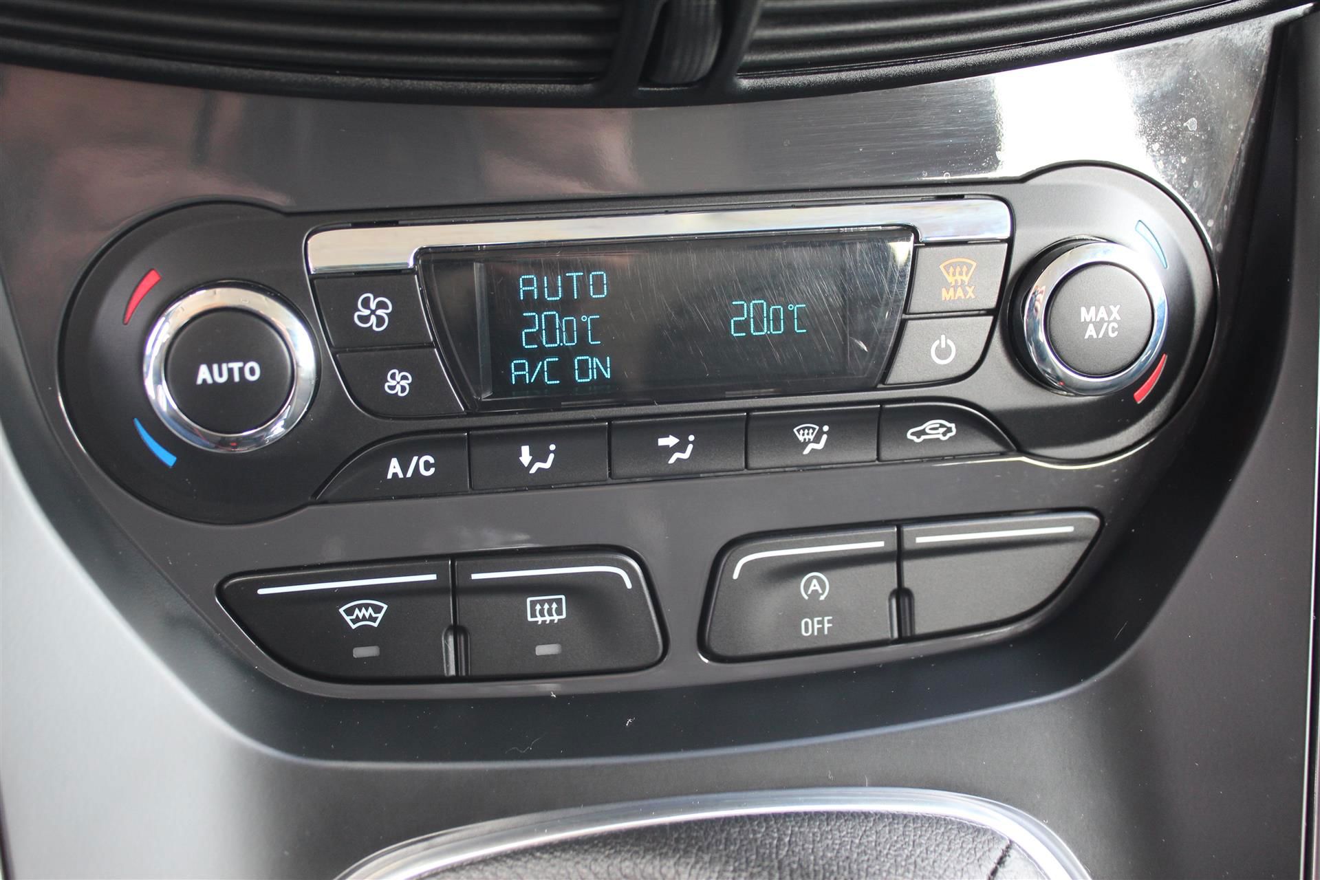 Billede af Ford Kuga 1,5 EcoBoost Titanium Attack 150HK 5d 6g