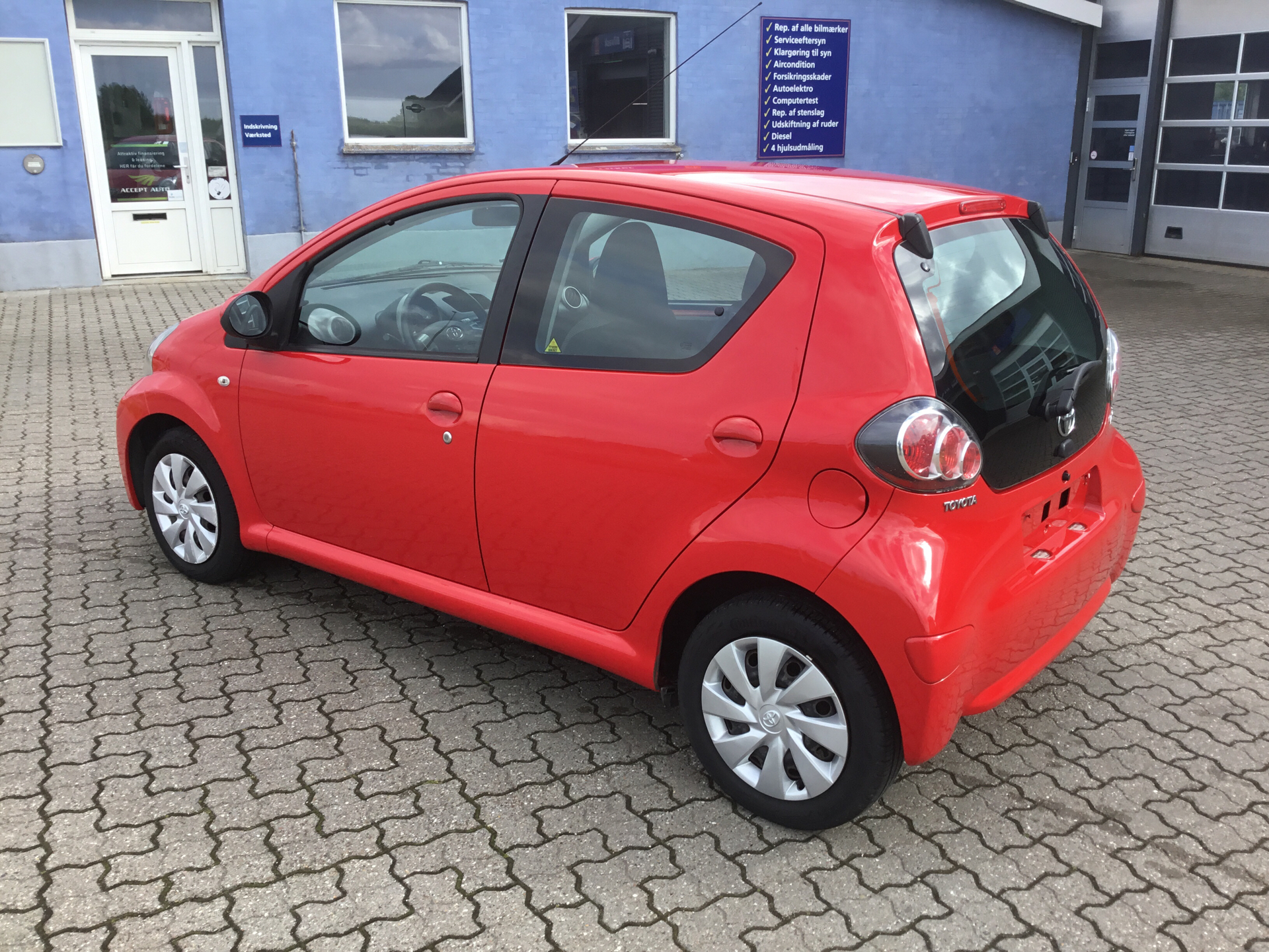 Billede af Toyota Aygo 1,0 VVT-I T2 Air MMT 68HK 5d Aut.