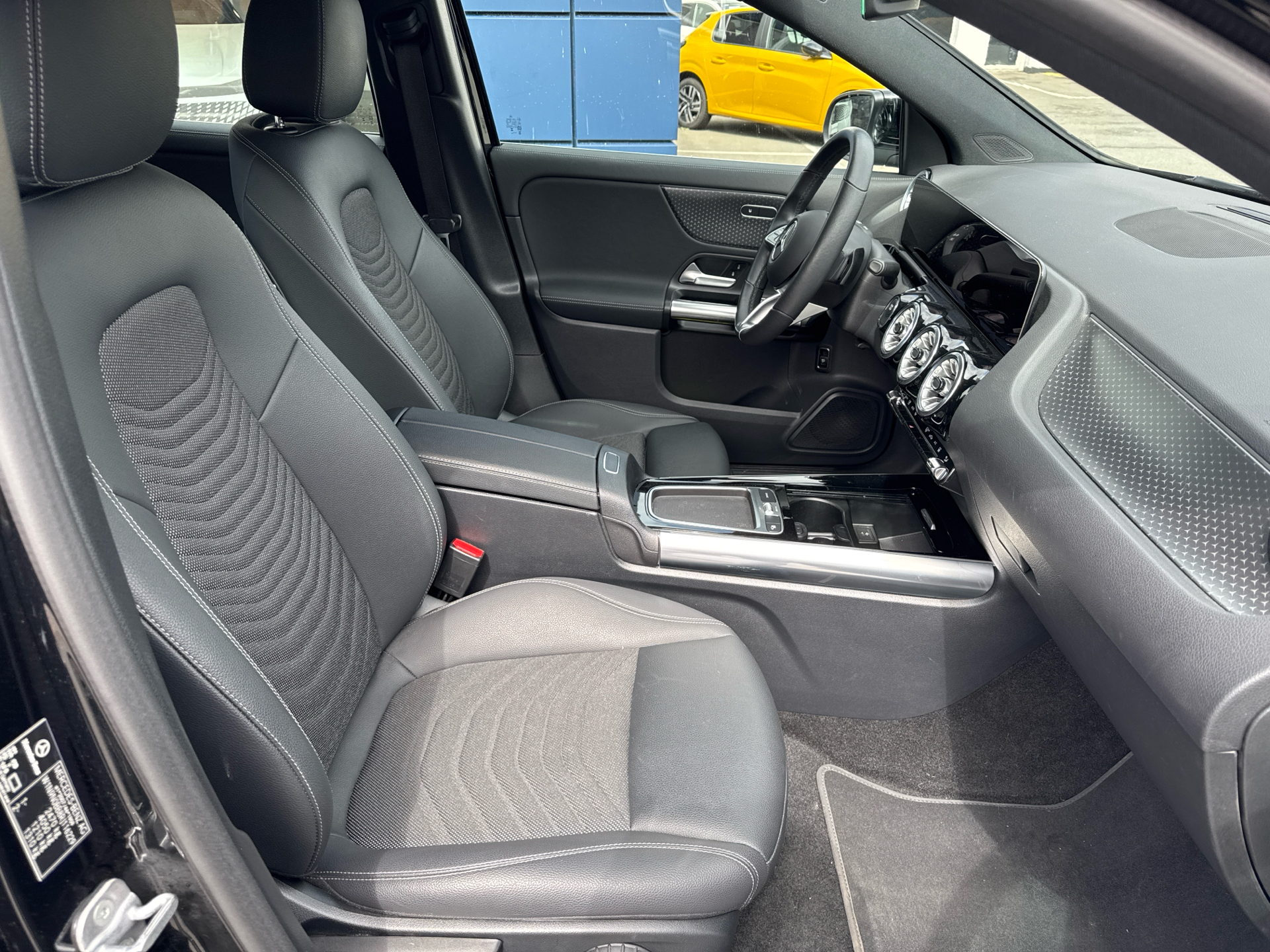 Billede af Mercedes-Benz EQA 250 EL Progressive 190HK 5d Aut.