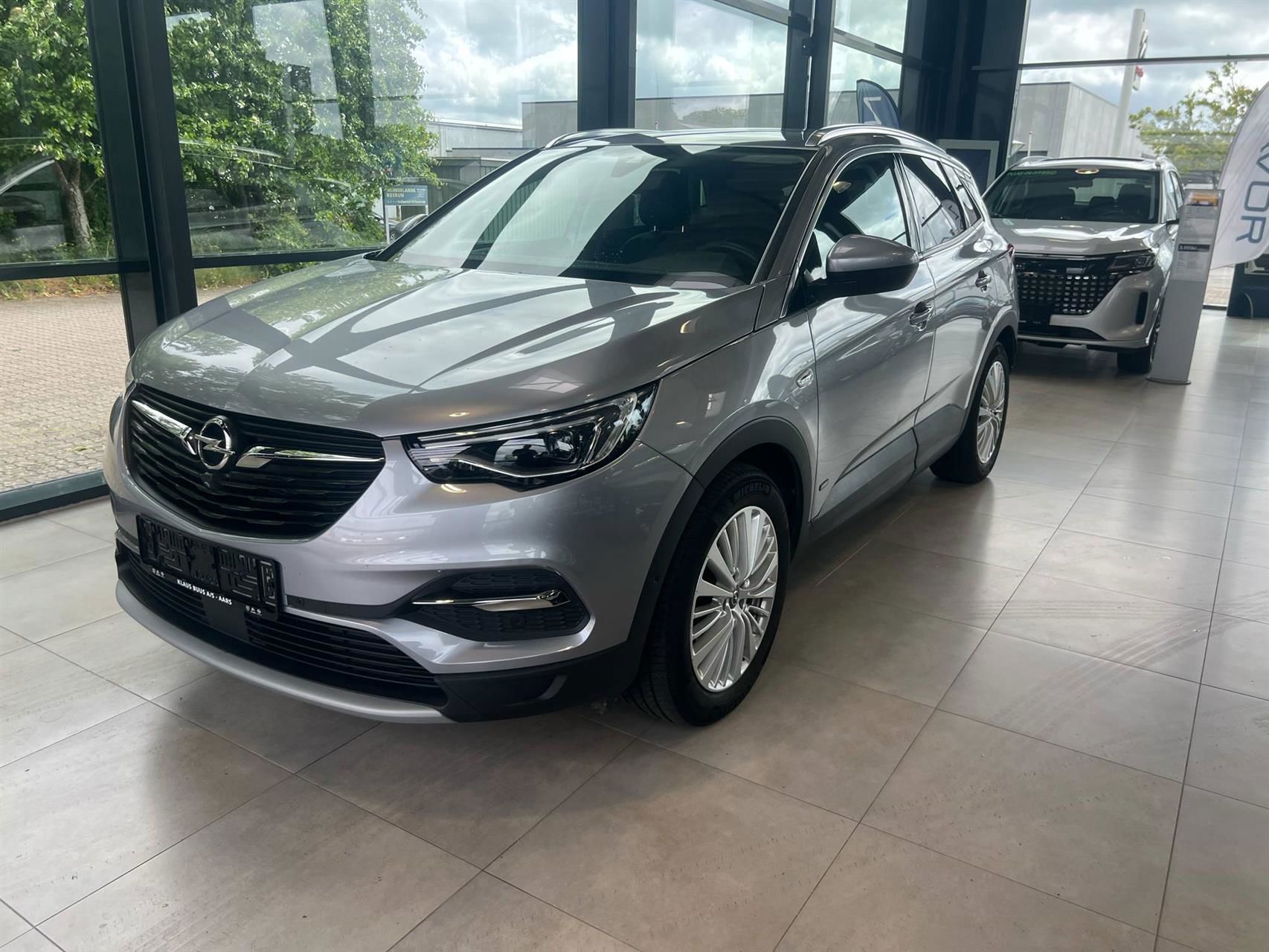 Billede af Opel Grandland X 1,6 PHEV  Plugin-hybrid Ultimate 225HK 5d 8g Aut.