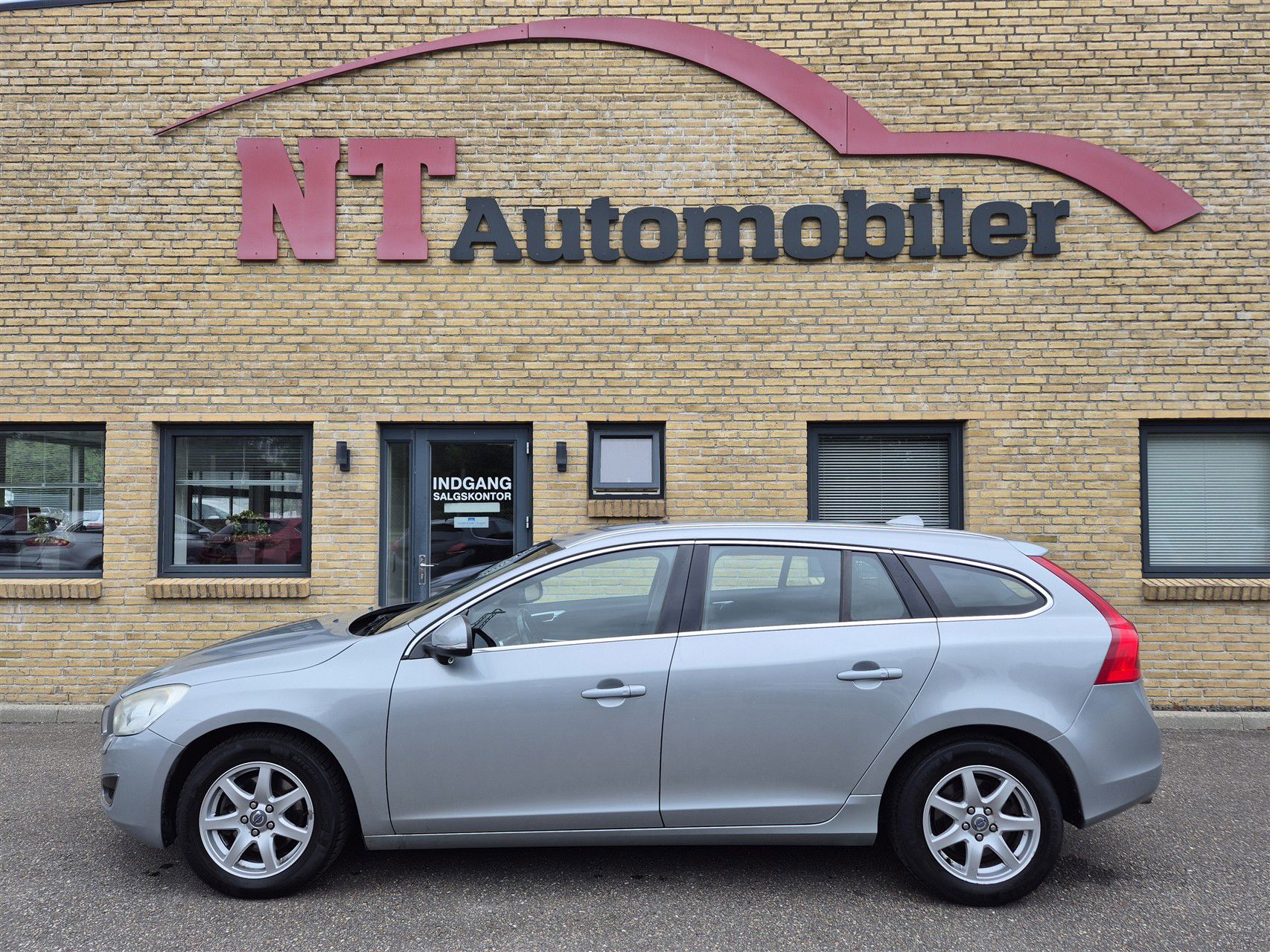 Billede af Volvo V60 2,0 D3 Summum 163HK Stc 6g Aut.