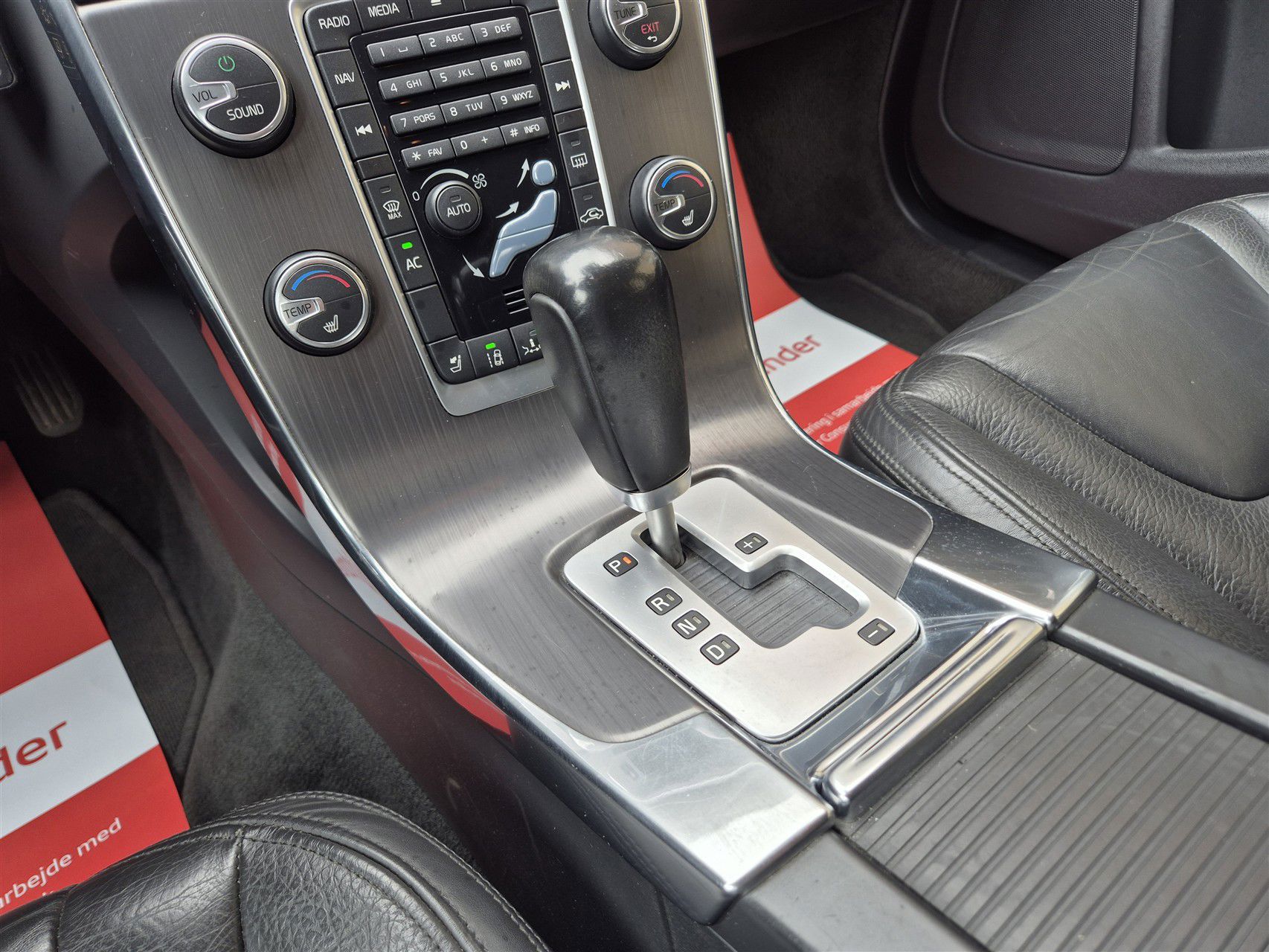 Billede af Volvo V60 2,0 D3 Summum 163HK Stc 6g Aut.
