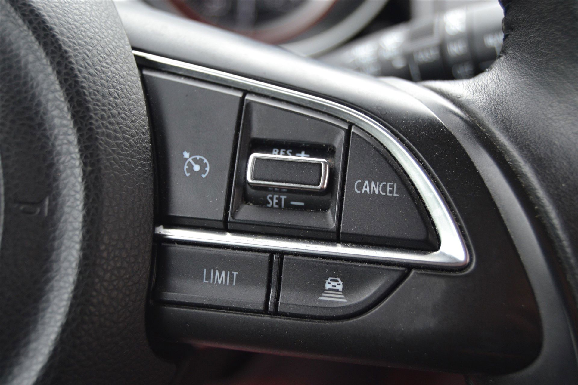 Billede af Suzuki Swift 1,0 Boosterjet  Mild hybrid Turbo Exclusive mild-hybrid 112HK 5d