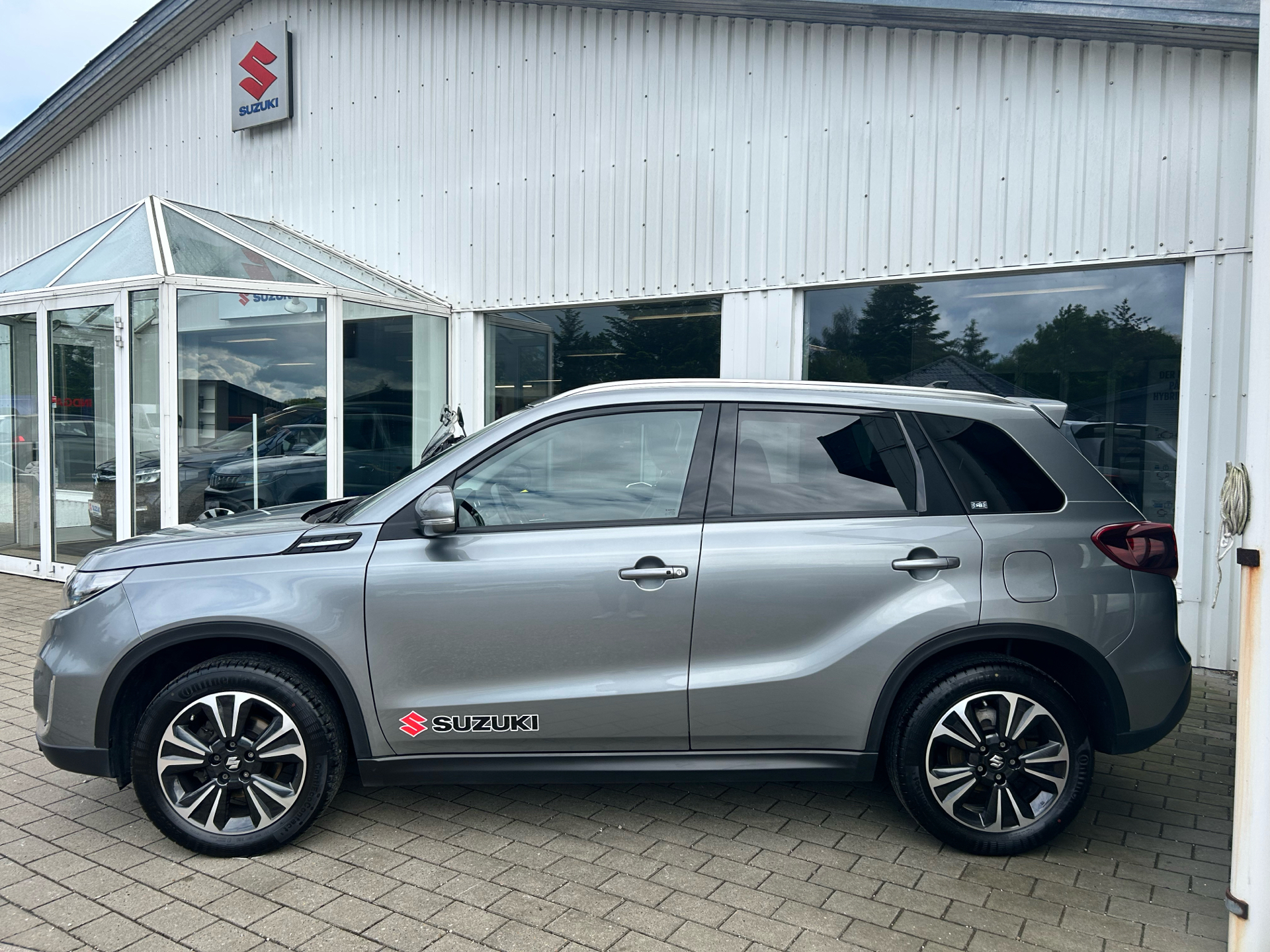 Billede af Suzuki Vitara 1,4 Boosterjet  Mild hybrid Adventure AllGrip 129HK 5d 6g