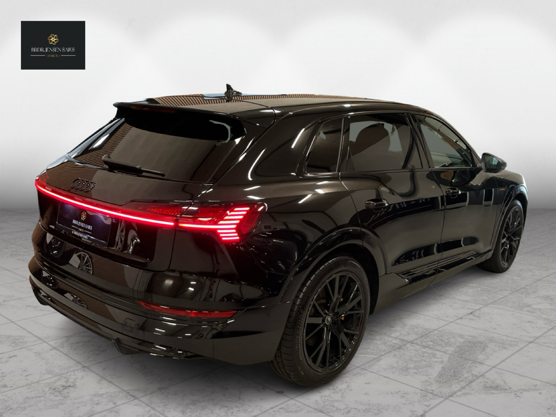 Billede af Audi E-tron 55 Black Edition Quattro 408HK 5d Aut. 