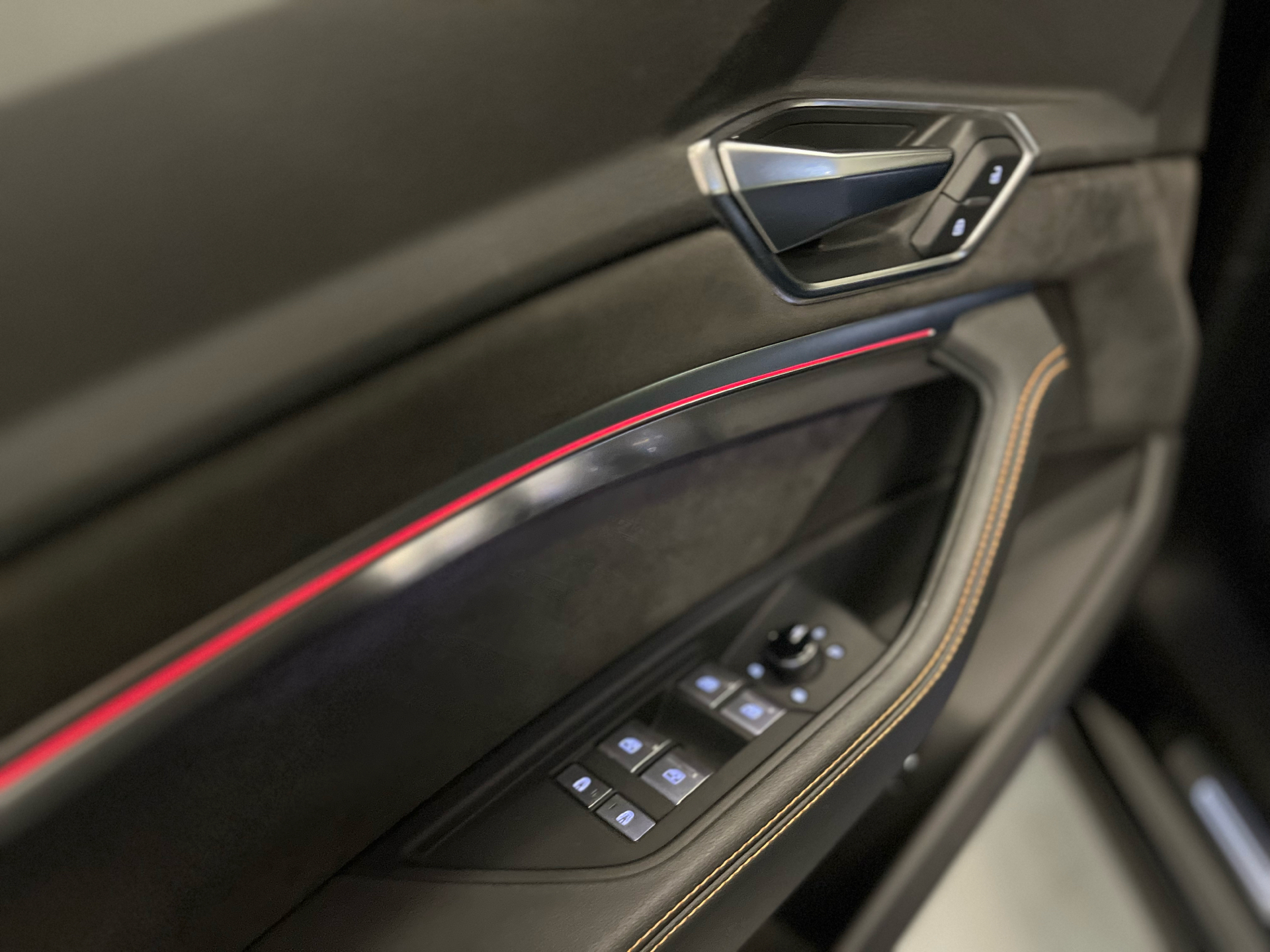 Billede af Audi E-tron 55 Black Edition Quattro 408HK 5d Aut. 