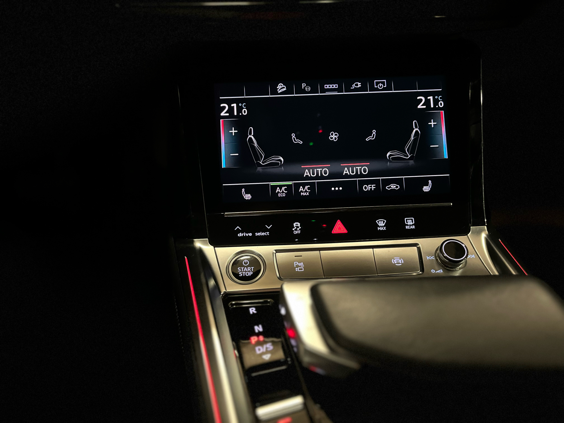 Billede af Audi E-tron 55 Black Edition Quattro 408HK 5d Aut. 