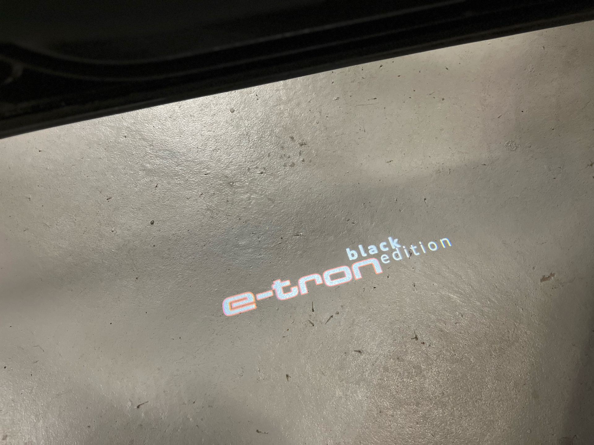 Billede af Audi E-tron 55 Black Edition Quattro 408HK 5d Aut. 