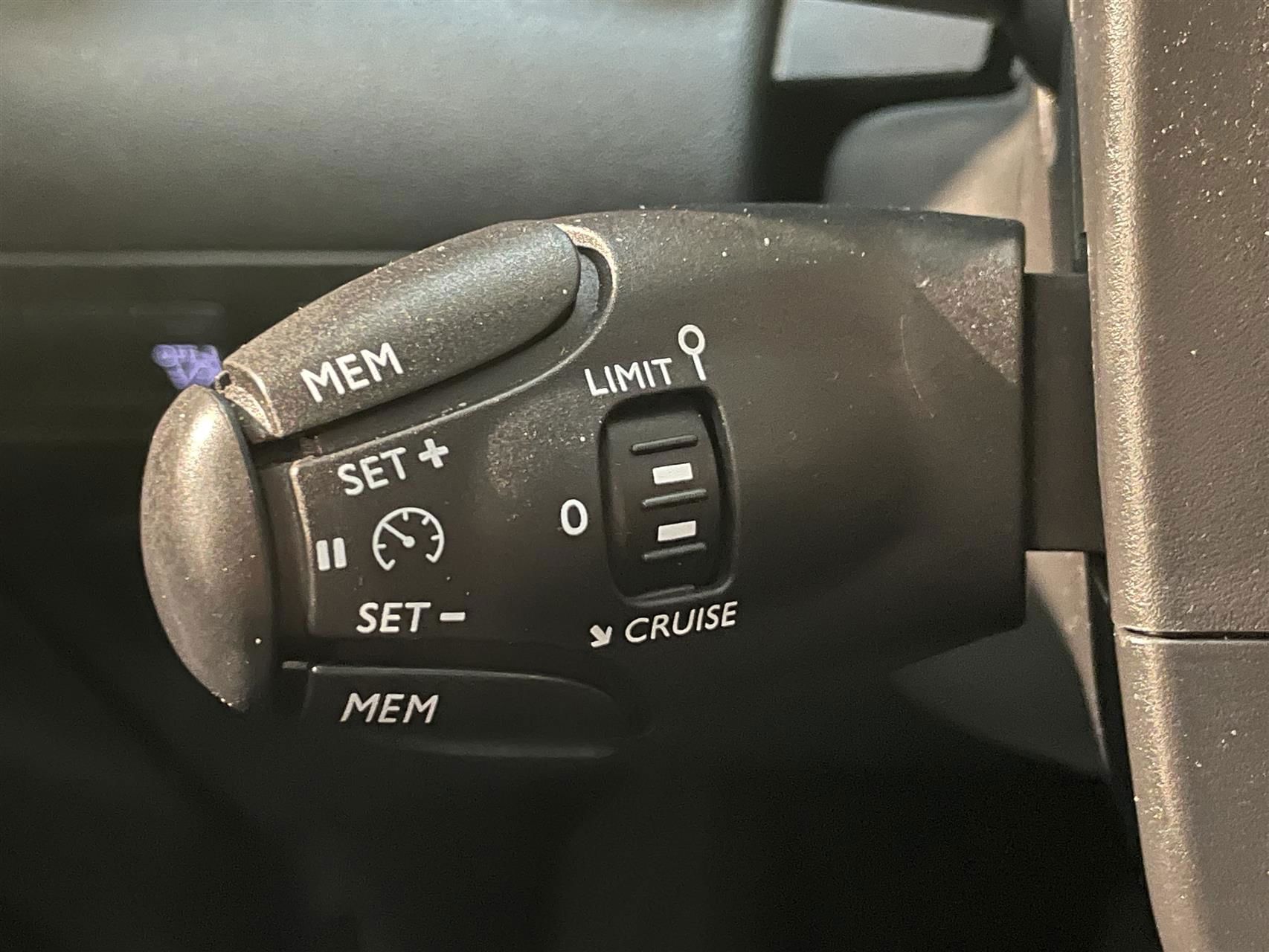 Billede af Citroën C3 Aircross 1,2 PureTech Iconic EAT6 start/stop 110HK 5d 6g Aut.