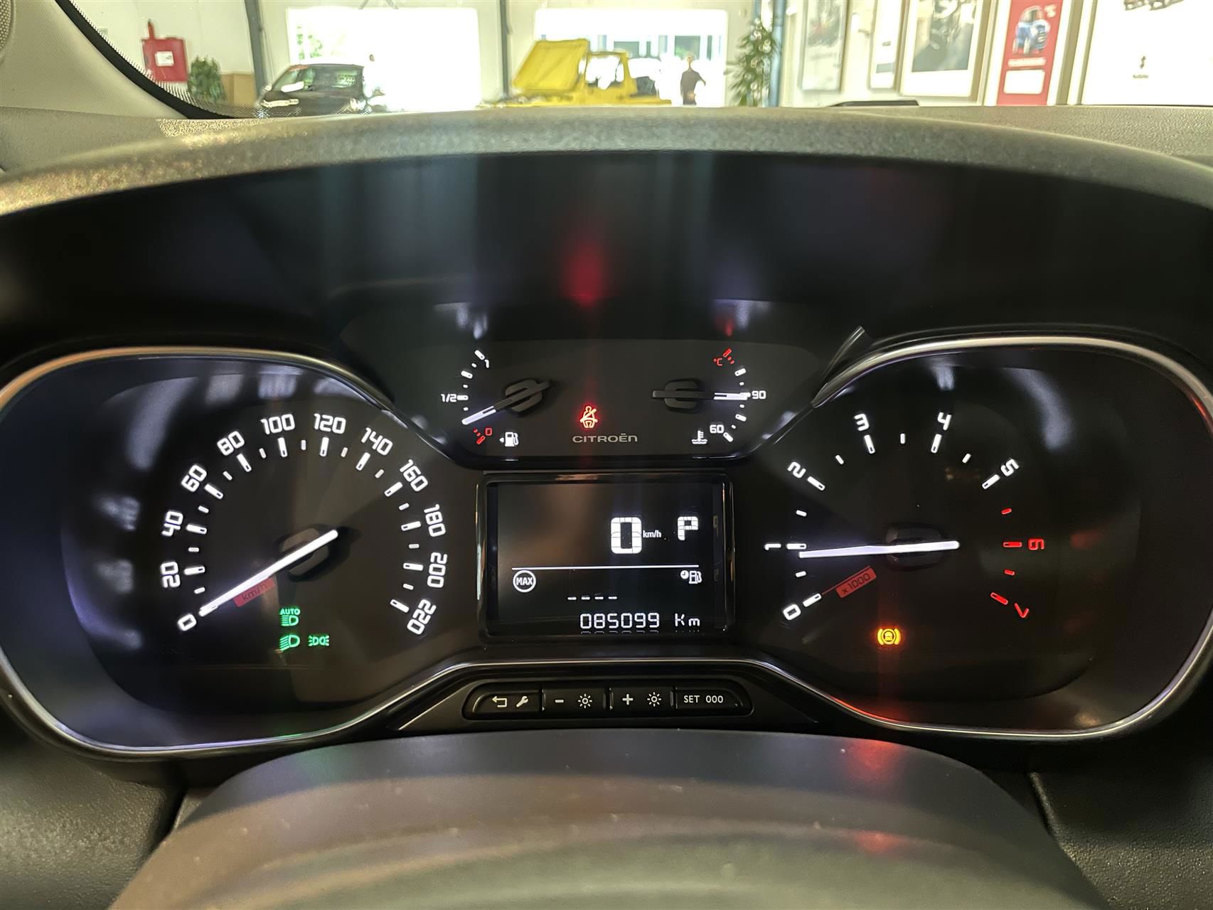 Billede af Citroën C3 Aircross 1,2 PureTech Iconic EAT6 start/stop 110HK 5d 6g Aut.