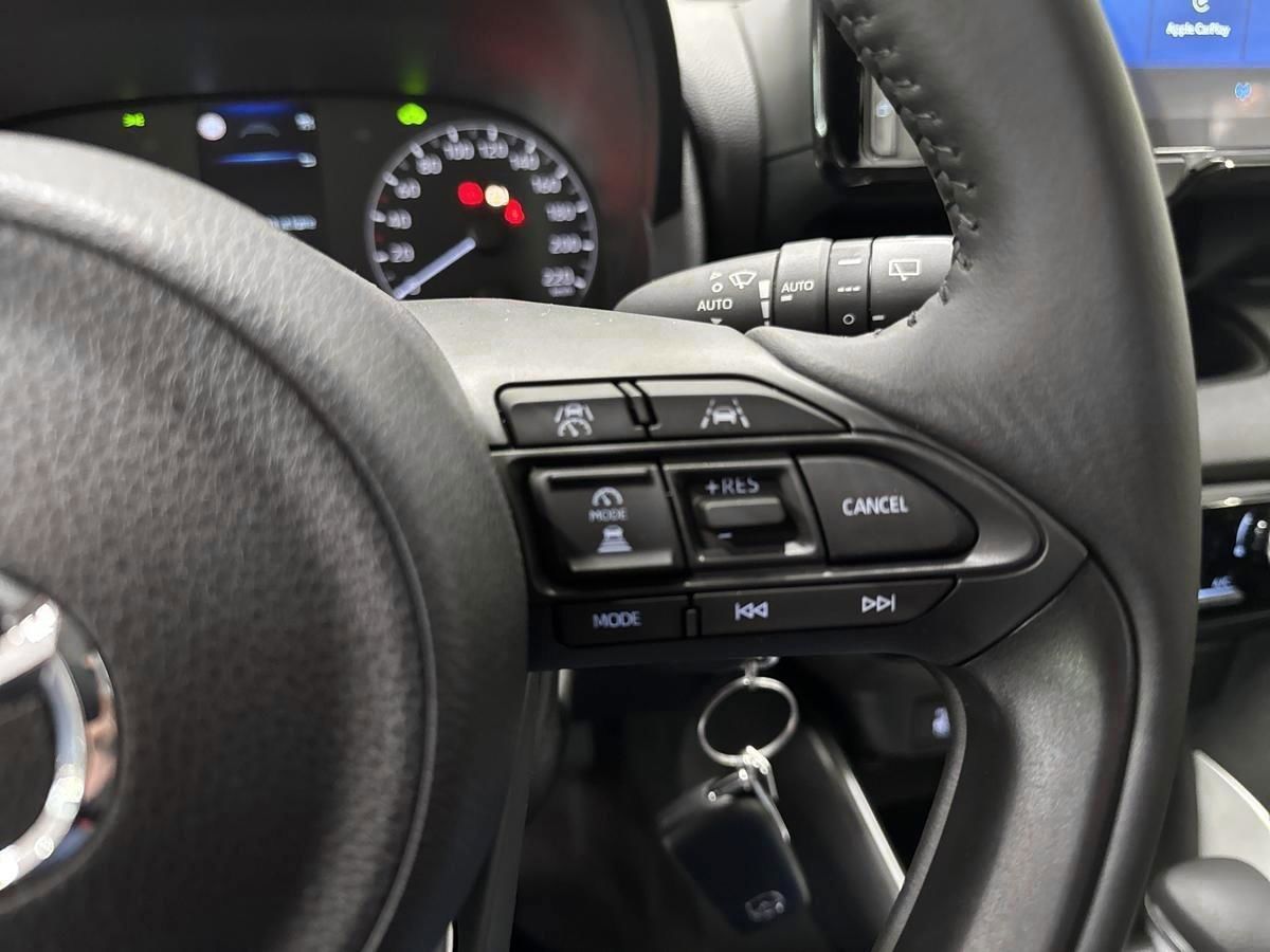 Billede af Mazda 2 1,5 VVT-I  Hybrid Centre-Line CVT 116HK 5d Trinl. Gear