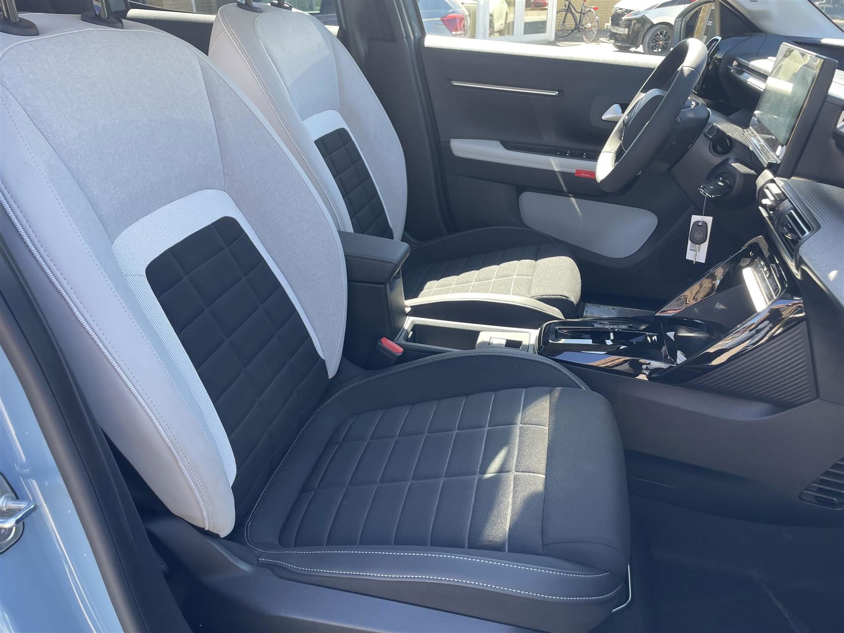 Billede af Citroën e-C3 EL Max 113HK 5d Aut.