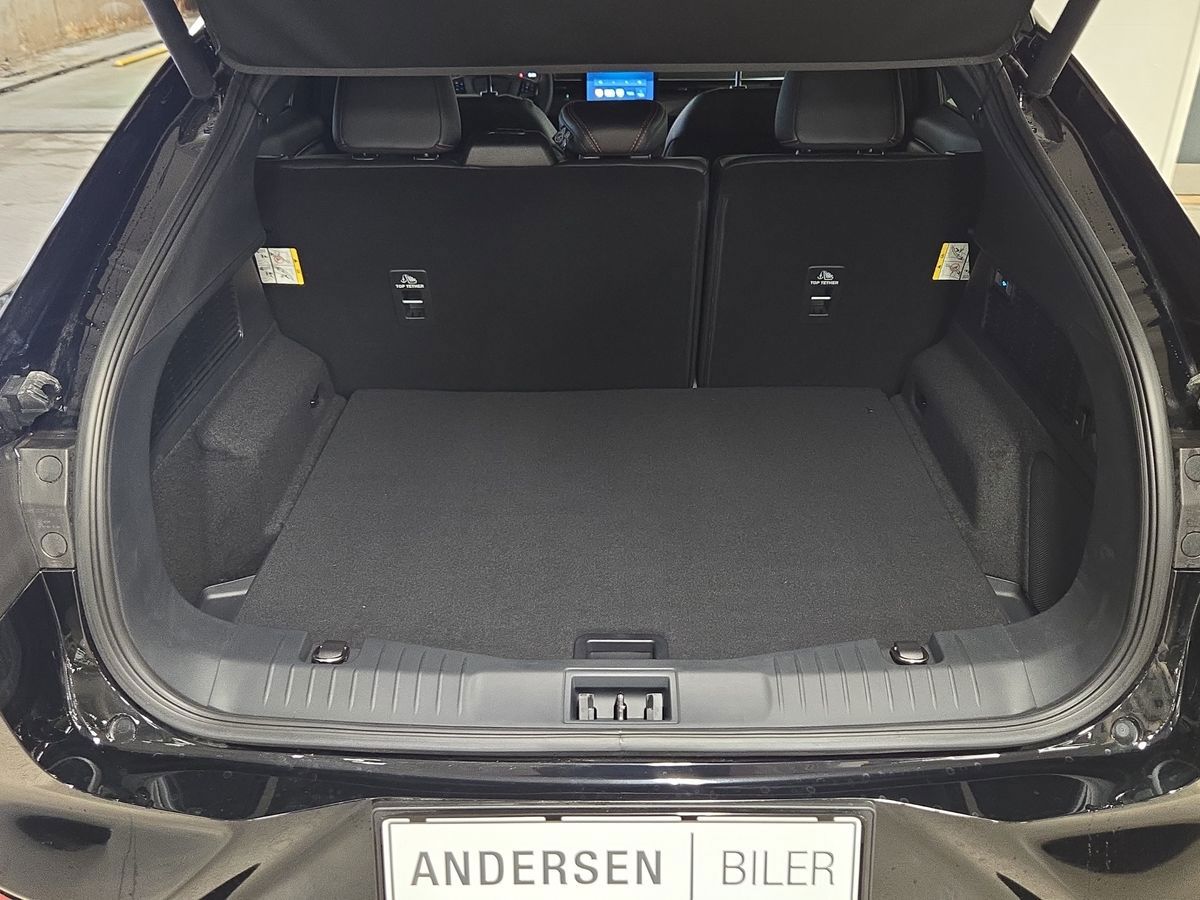 Billede af Ford Mustang Mach-E EL UR Premium AWD 351HK 5d Aut.