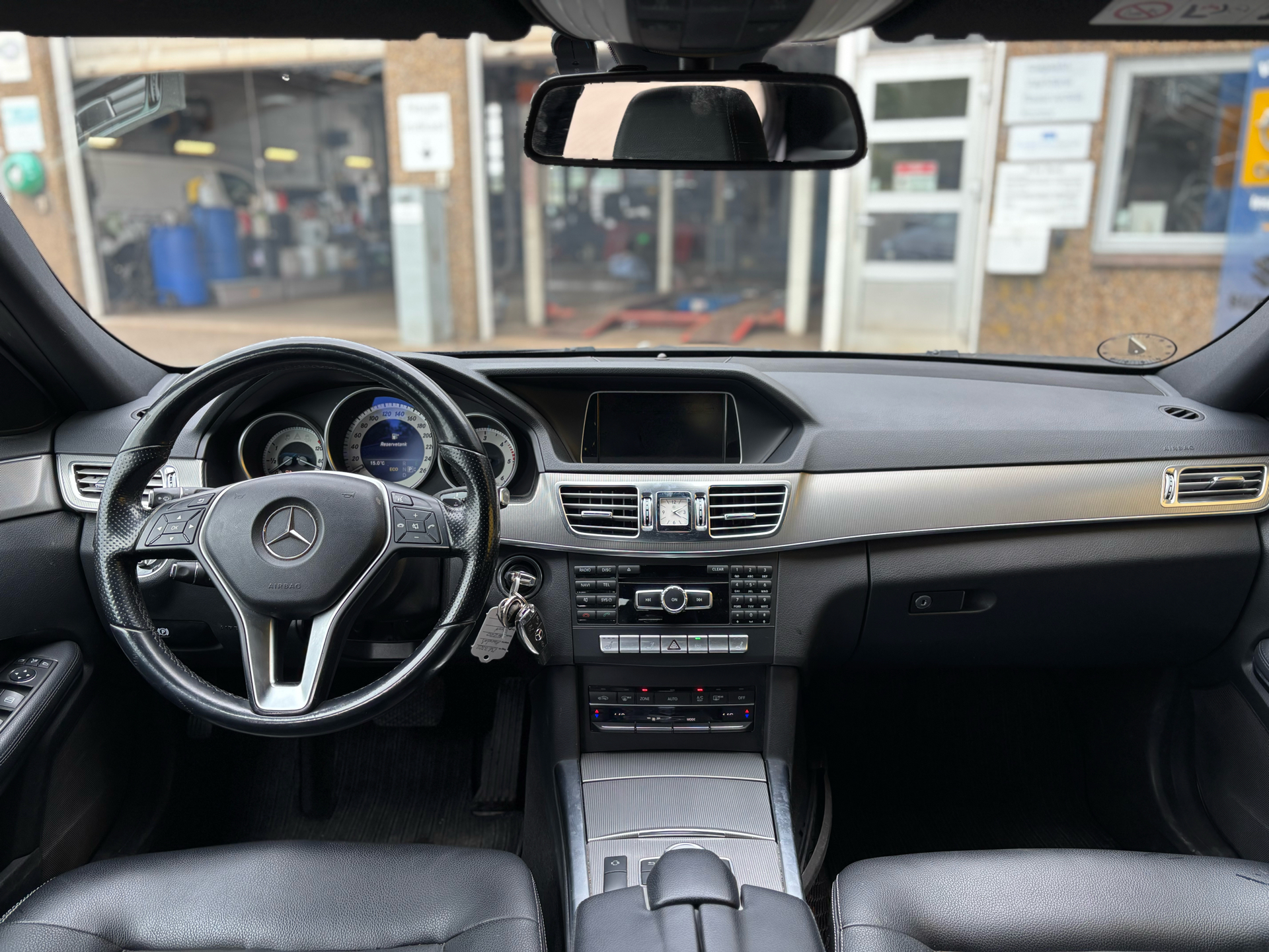 Billede af Mercedes-Benz E220 d 2,1 CDI 170HK Aut.