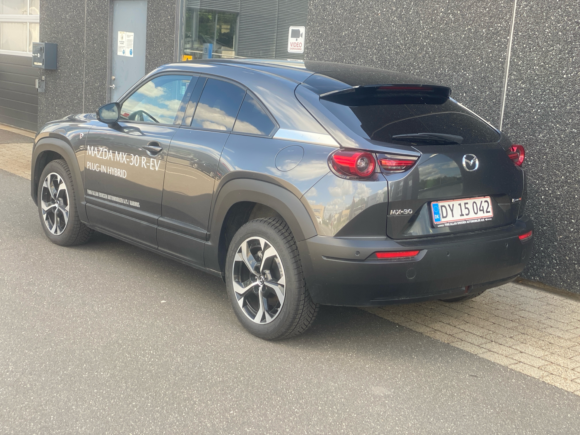 Billede af Mazda MX-30 0,8 e-Skyactiv R-EV  Plugin-hybrid Advance 170HK 5d Trinl. Gear
