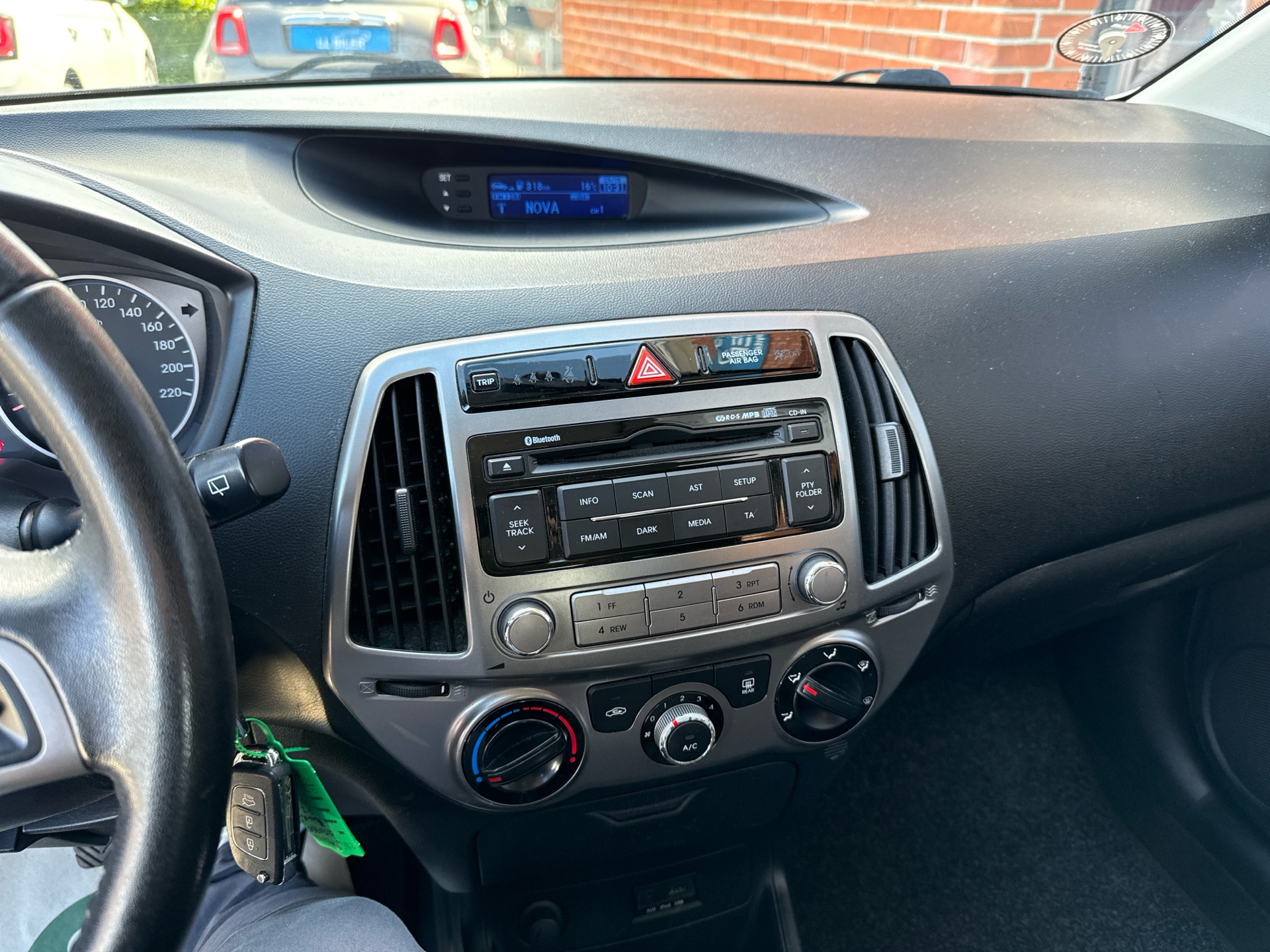 Billede af Hyundai i20 1,2 Classic XTR 85HK 5d