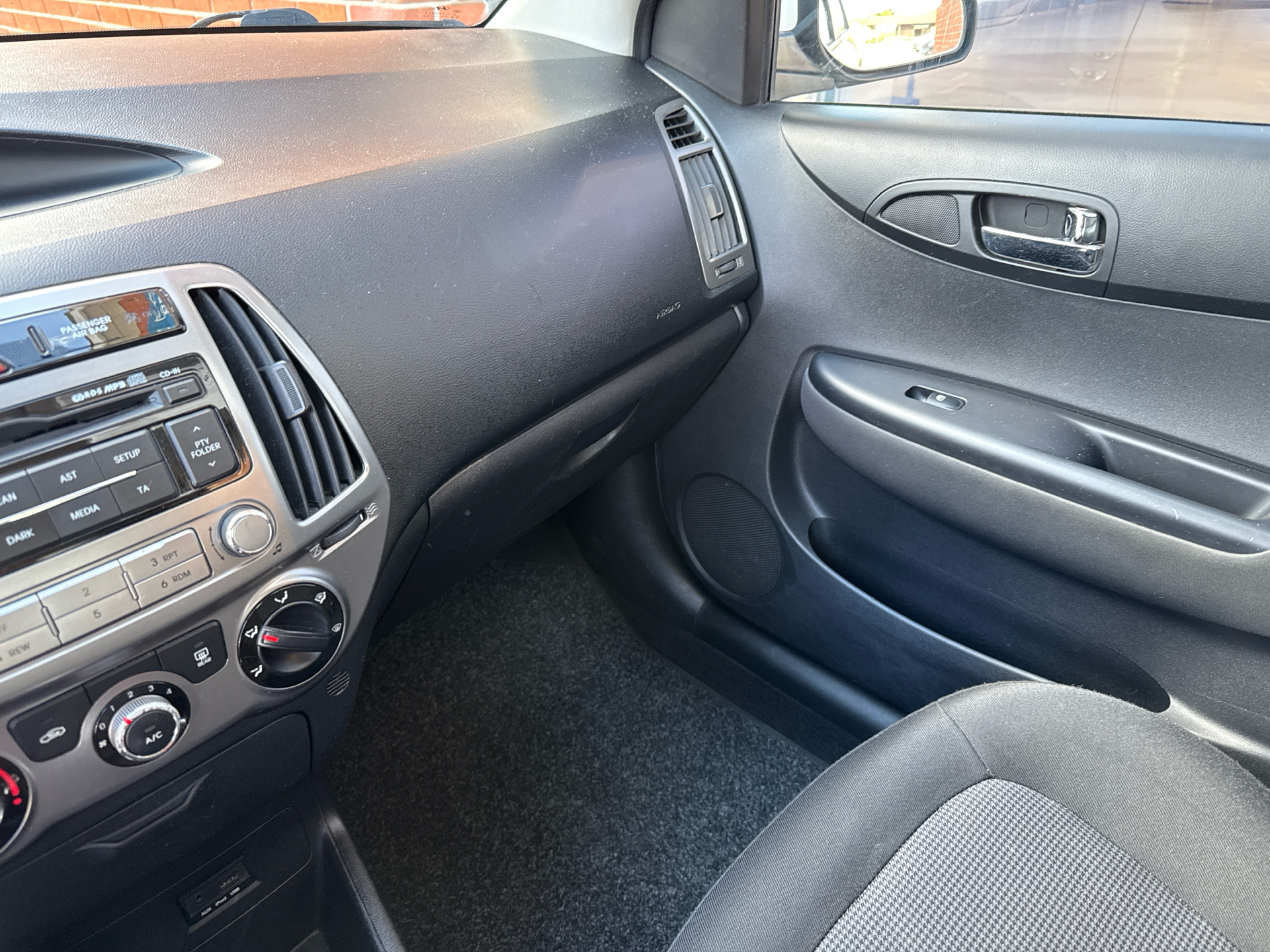 Billede af Hyundai i20 1,2 Classic XTR 85HK 5d