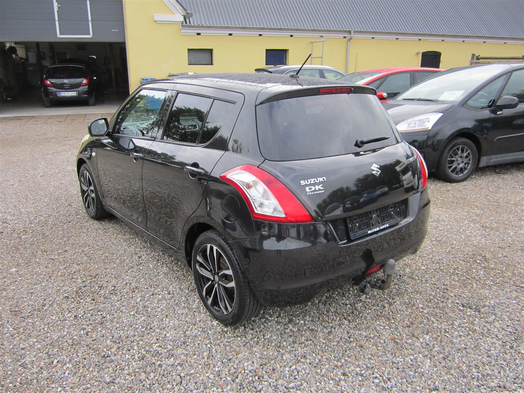 Billede af Suzuki Swift 1,2 Dualjet 16V Style 90HK 5d