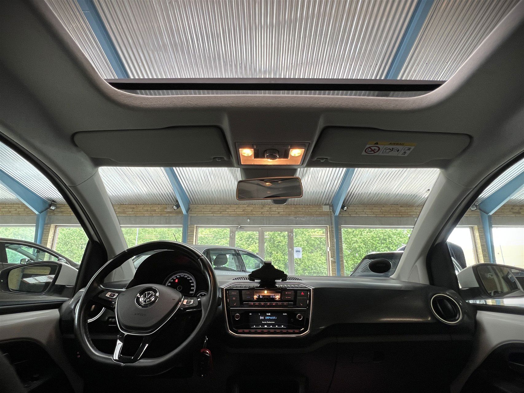 Billede af VW up 1,0 MPI BMT Move 60HK 5d