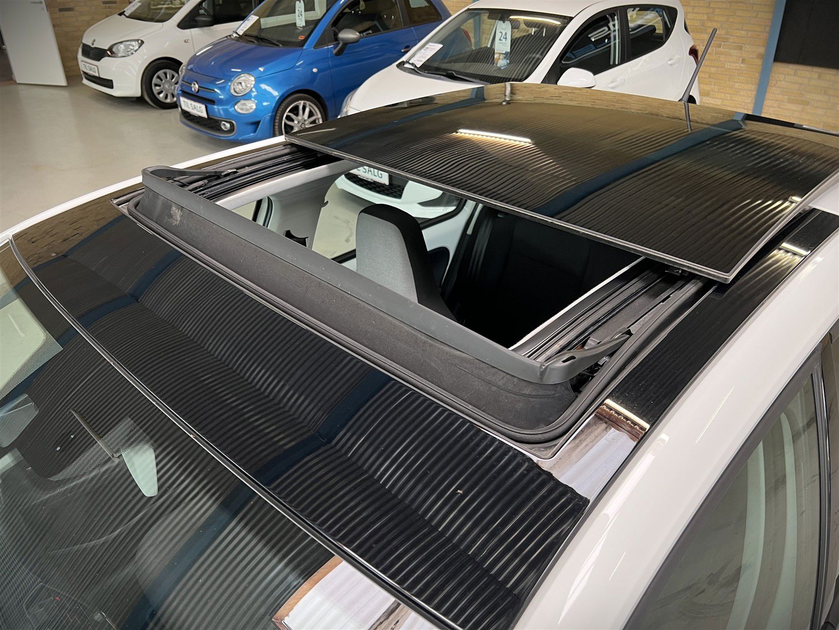 Billede af VW up 1,0 MPI BMT Move 60HK 5d