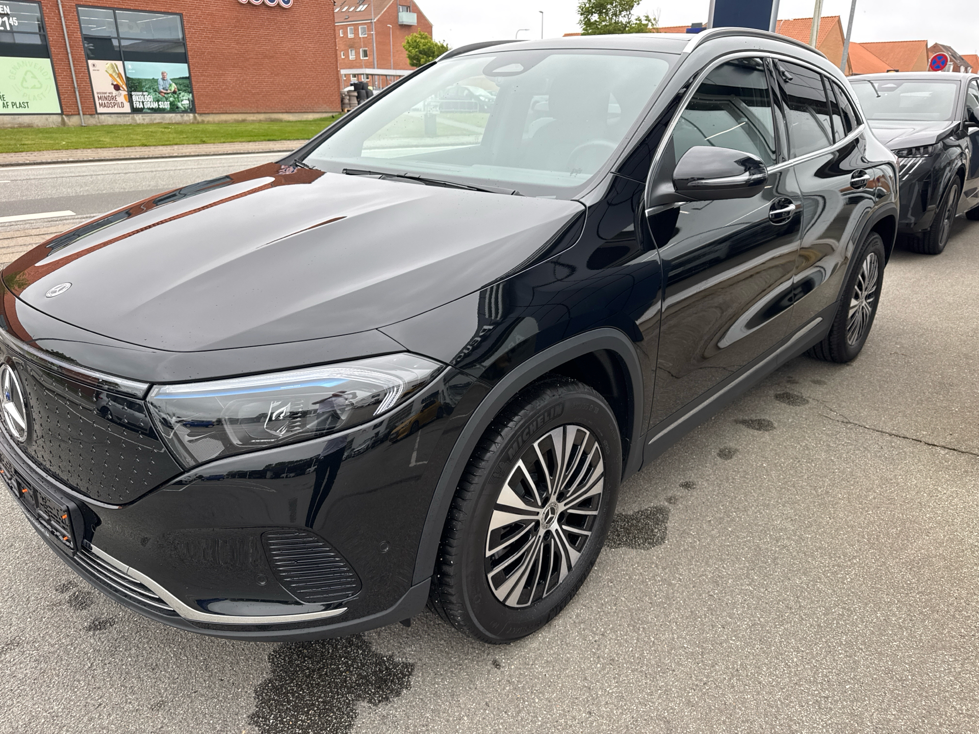Billede af Mercedes-Benz EQA 250 EL Progressive 190HK 5d Aut.