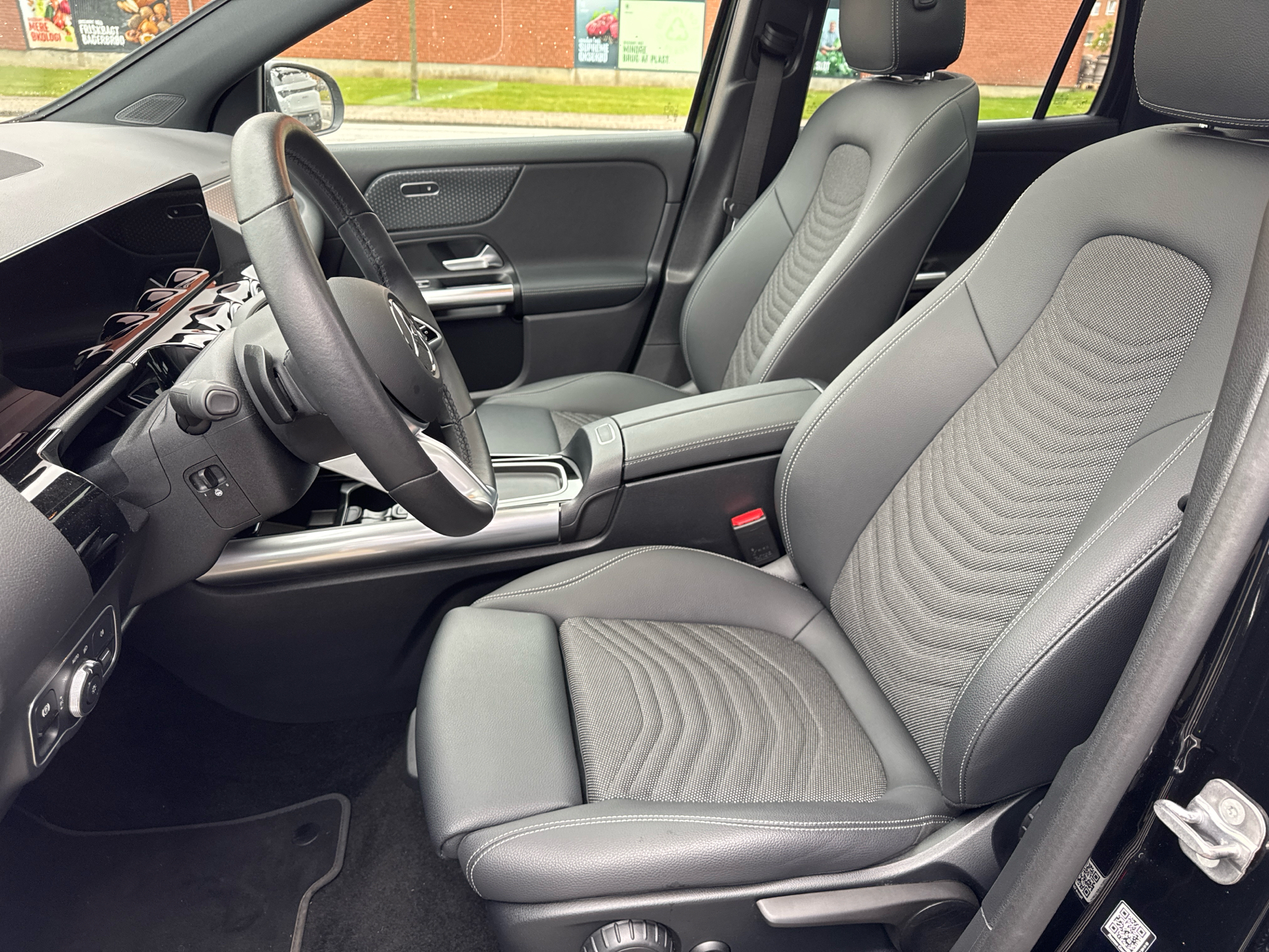 Billede af Mercedes-Benz EQA 250 EL Progressive 190HK 5d Aut.