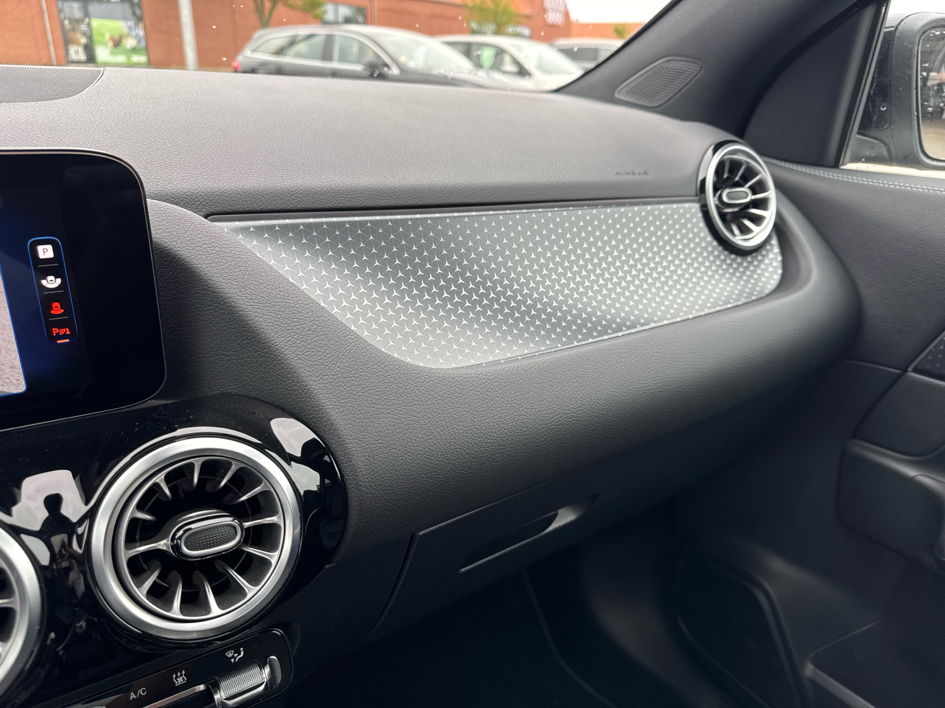Billede af Mercedes-Benz EQA 250 EL Progressive 190HK 5d Aut.