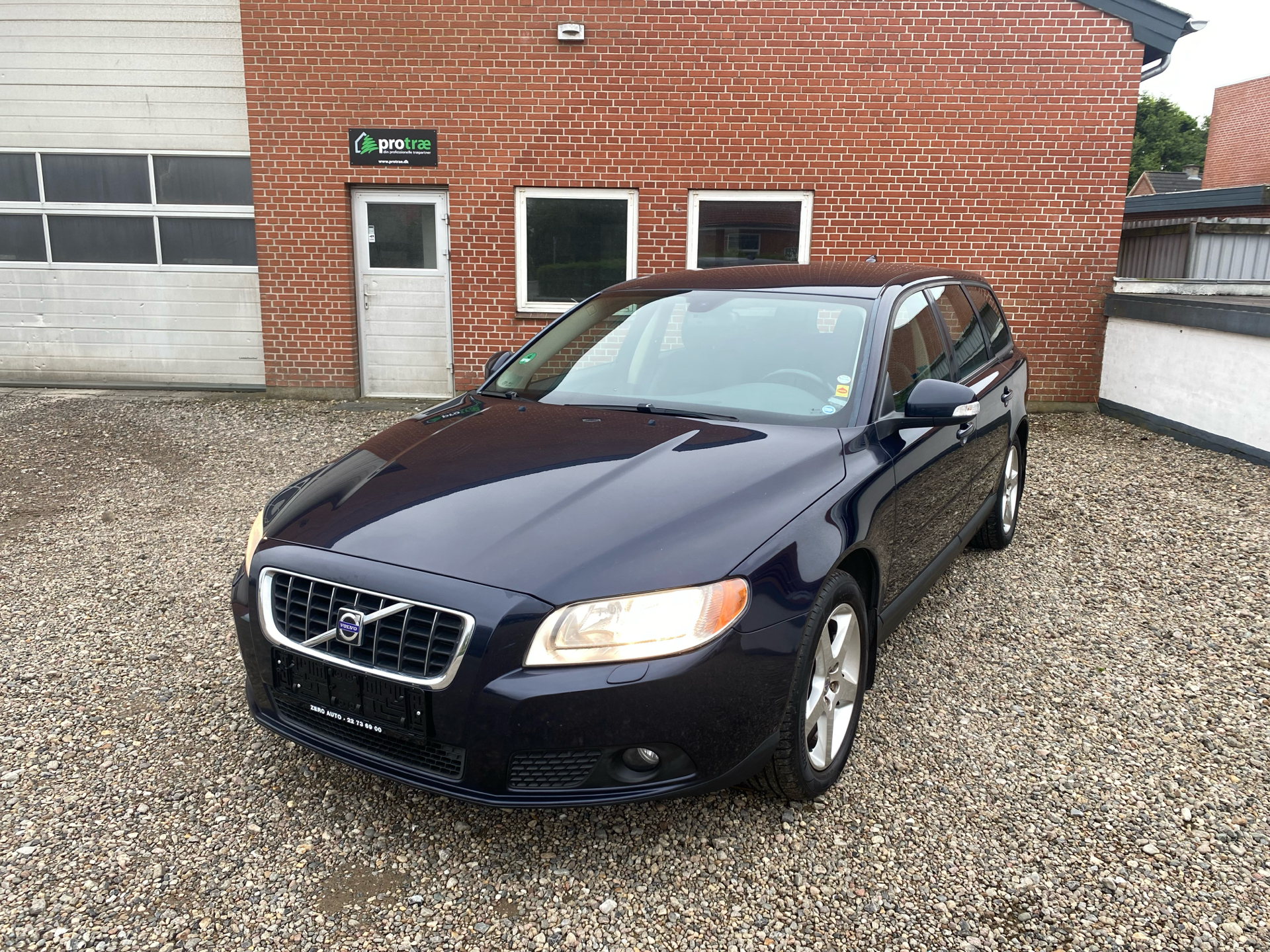 Billede af Volvo V70 2,5 T Momentum 200HK Stc 6g