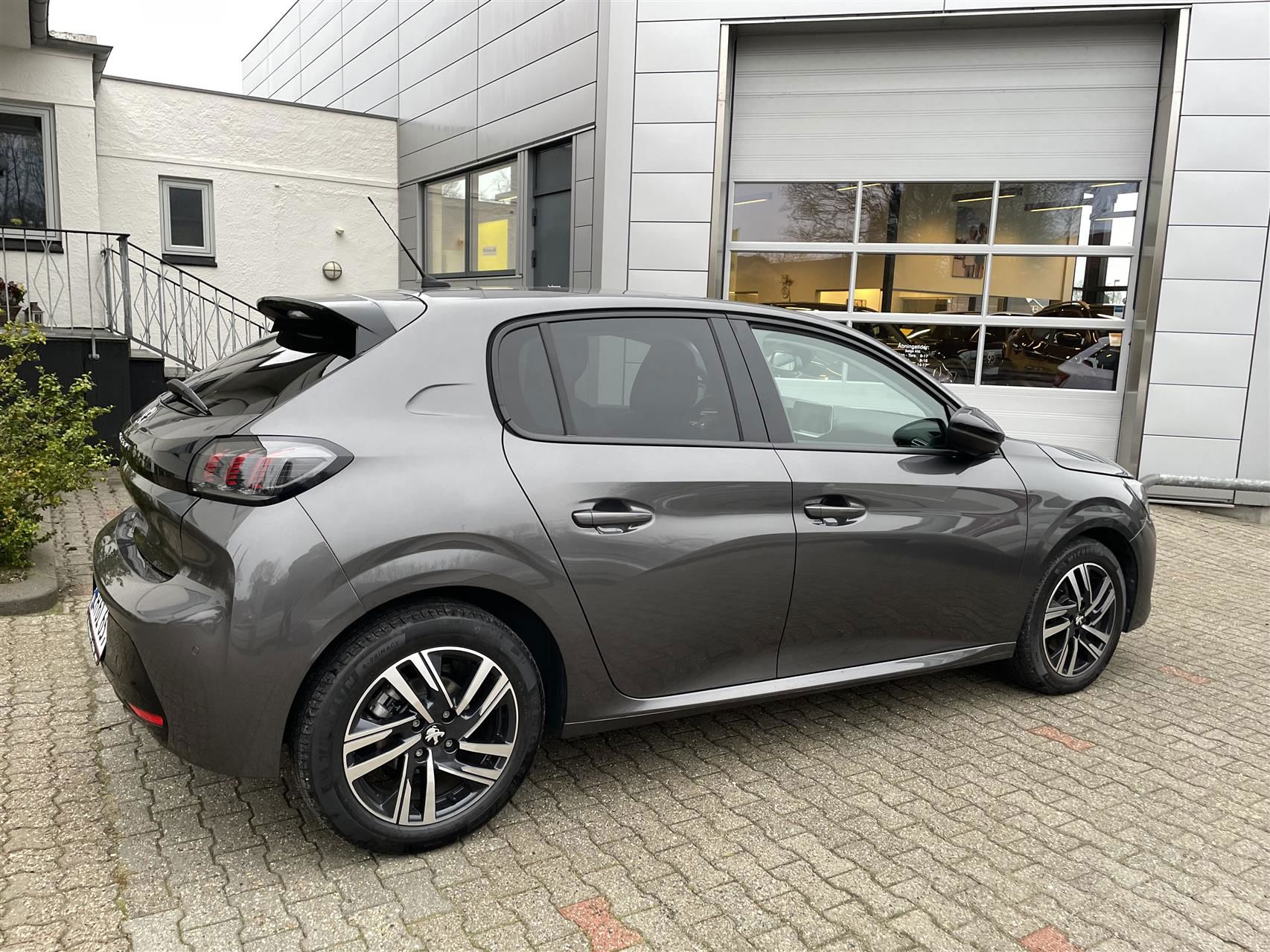 Billede af Peugeot 208 1,2 PureTech Allure Pack 100HK 5d 6g