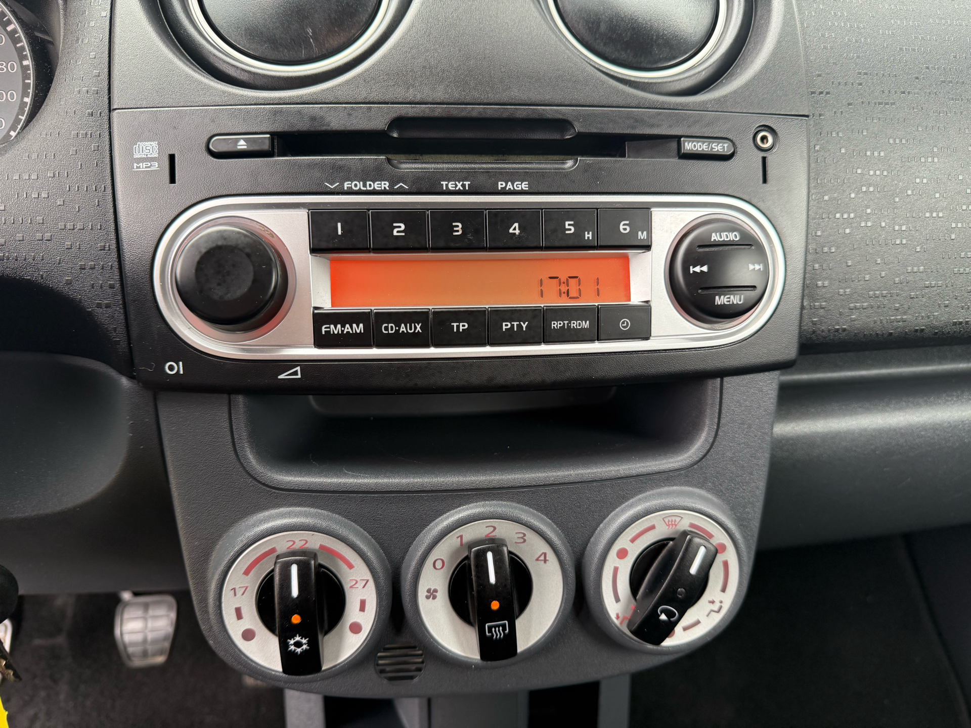 Billede af Mitsubishi Colt 1,3 ClearT Elegance CP 95HK 5d