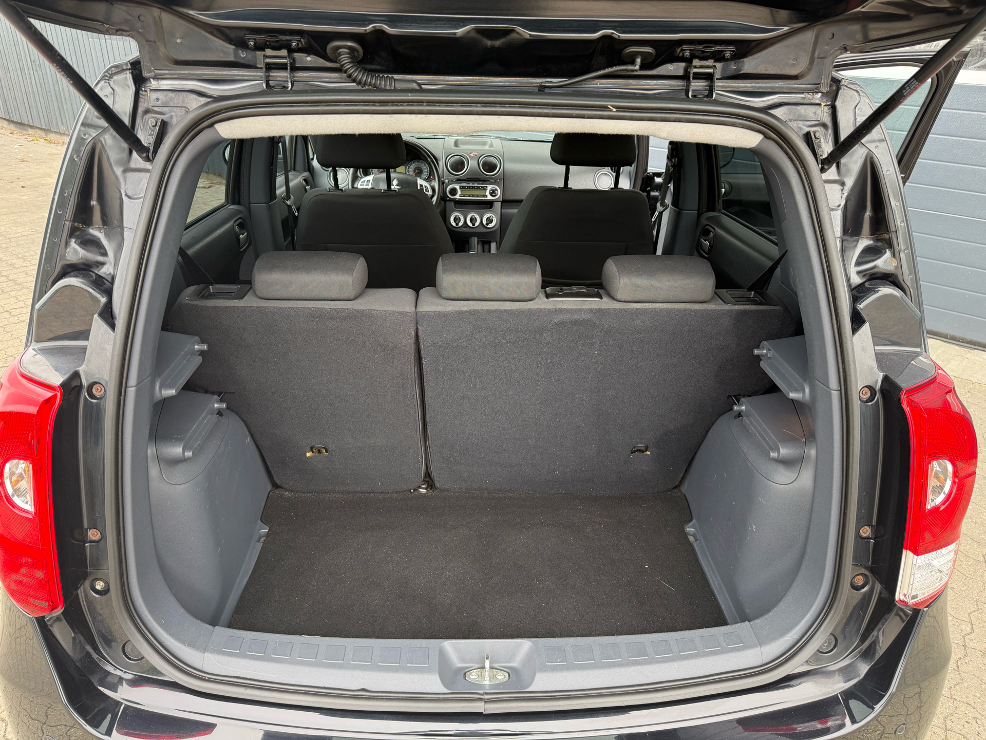 Billede af Mitsubishi Colt 1,3 ClearT Elegance CP 95HK 5d