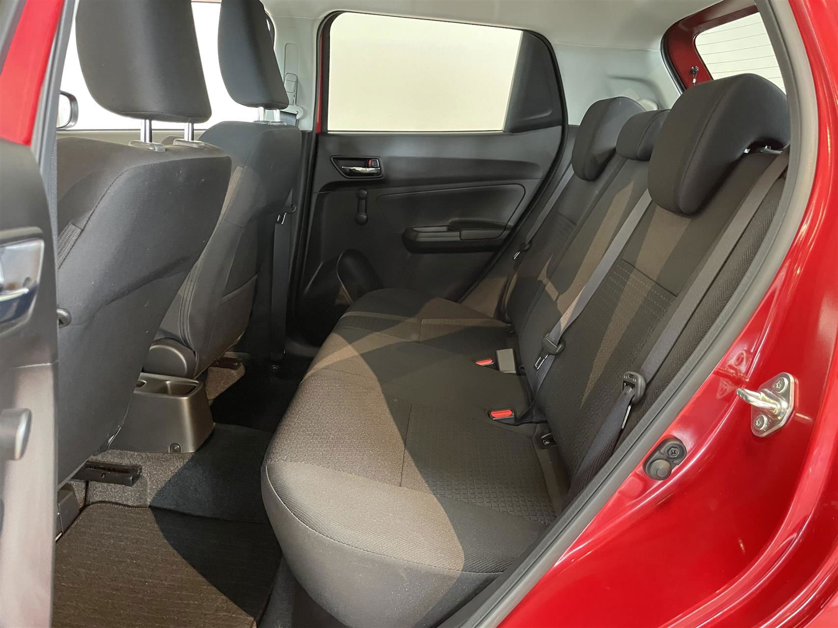 Billede af Suzuki Swift 1,2 Dualjet  Mild hybrid Action AEB CVT 83HK 5d Trinl. Gear