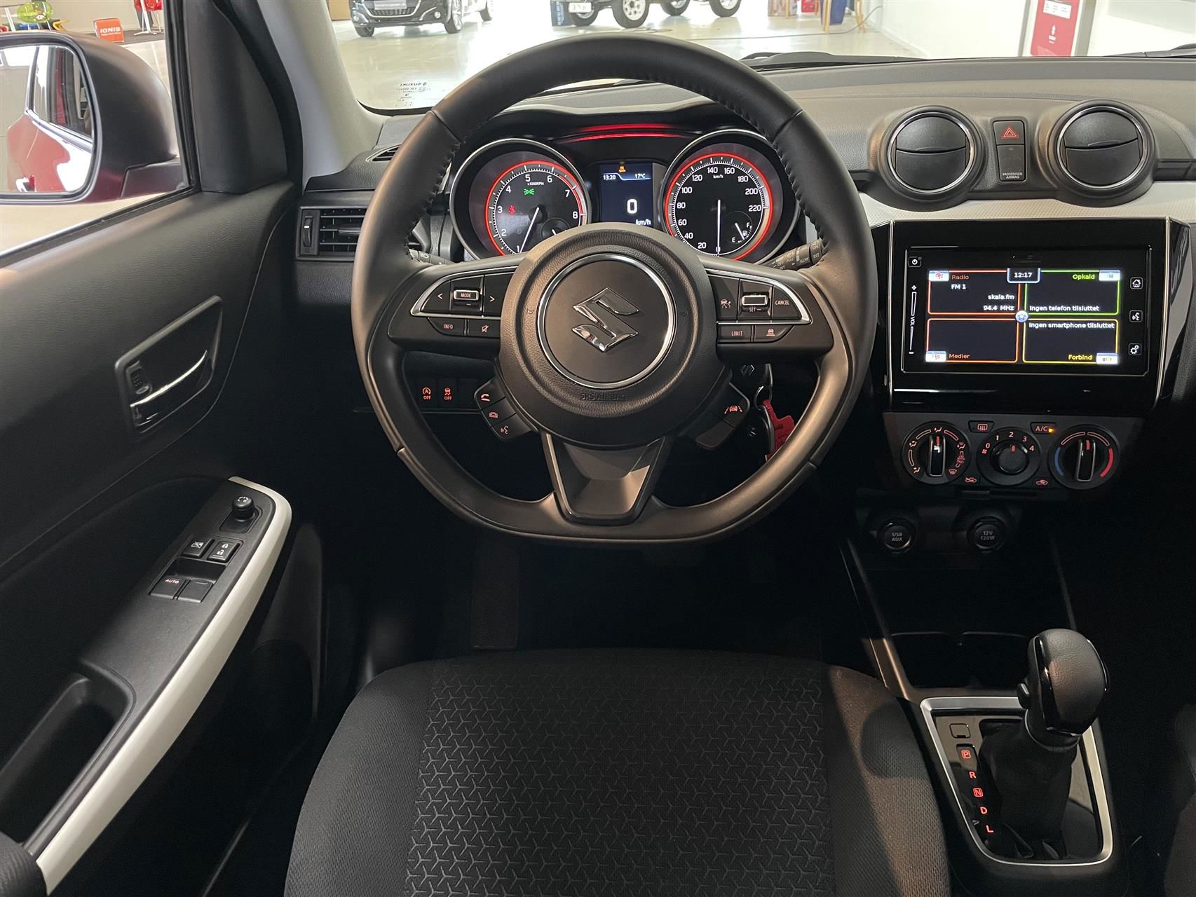 Billede af Suzuki Swift 1,2 Dualjet  Mild hybrid Action AEB CVT 83HK 5d Trinl. Gear