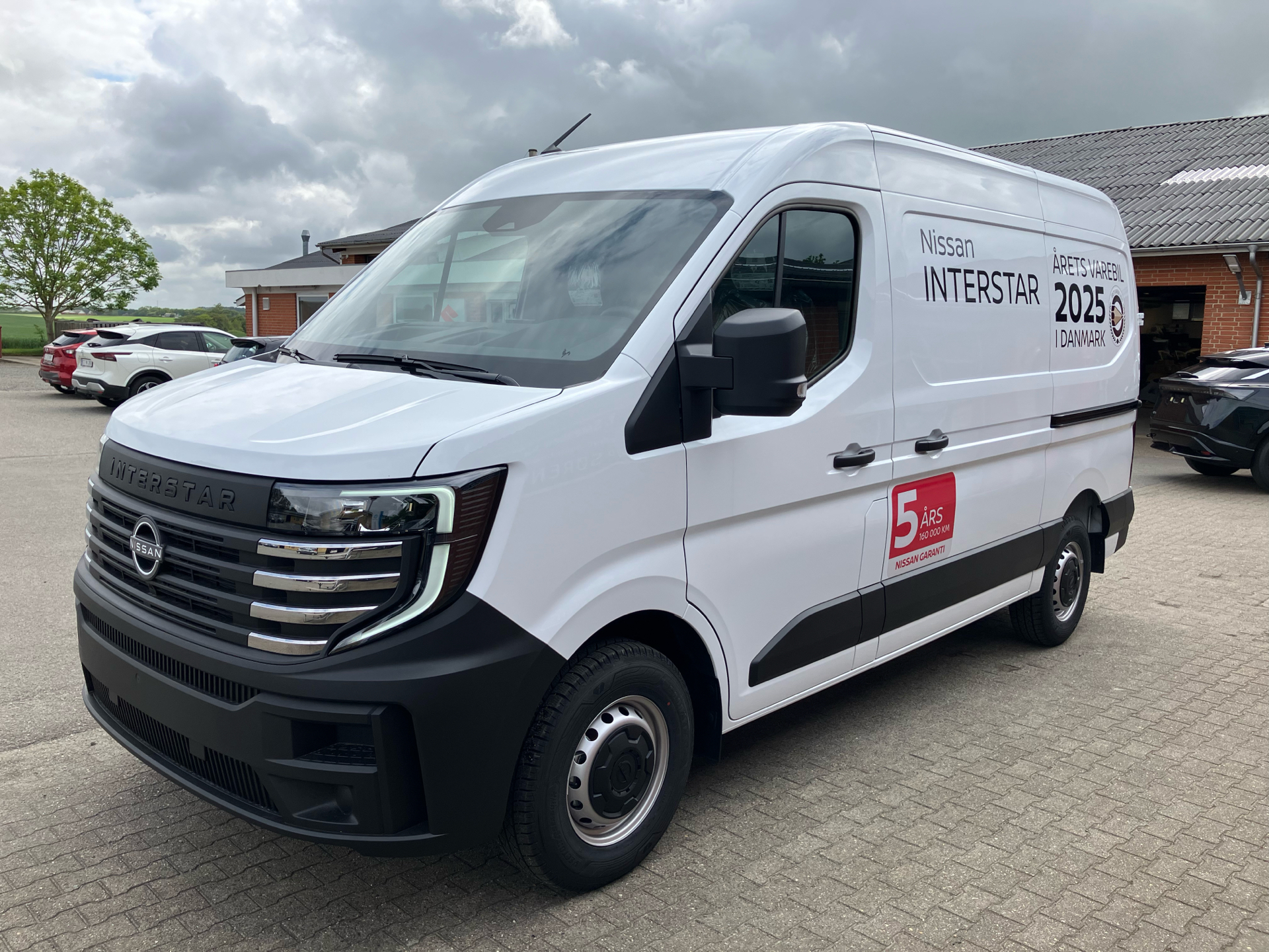 Billede af Nissan Interstar L2H2 2,0 DCi N-Connecta 150HK Van 6g
