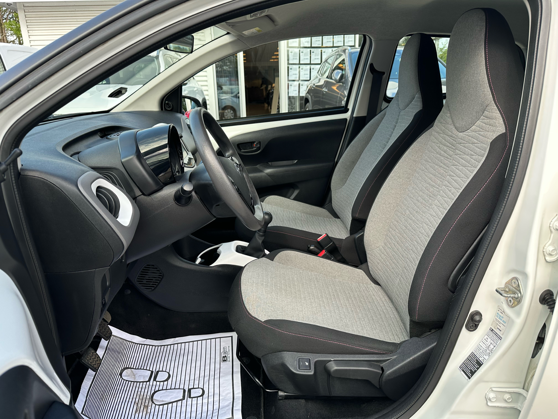 Billede af Citroën C1 1,0 VTi Sportline 72HK 5d