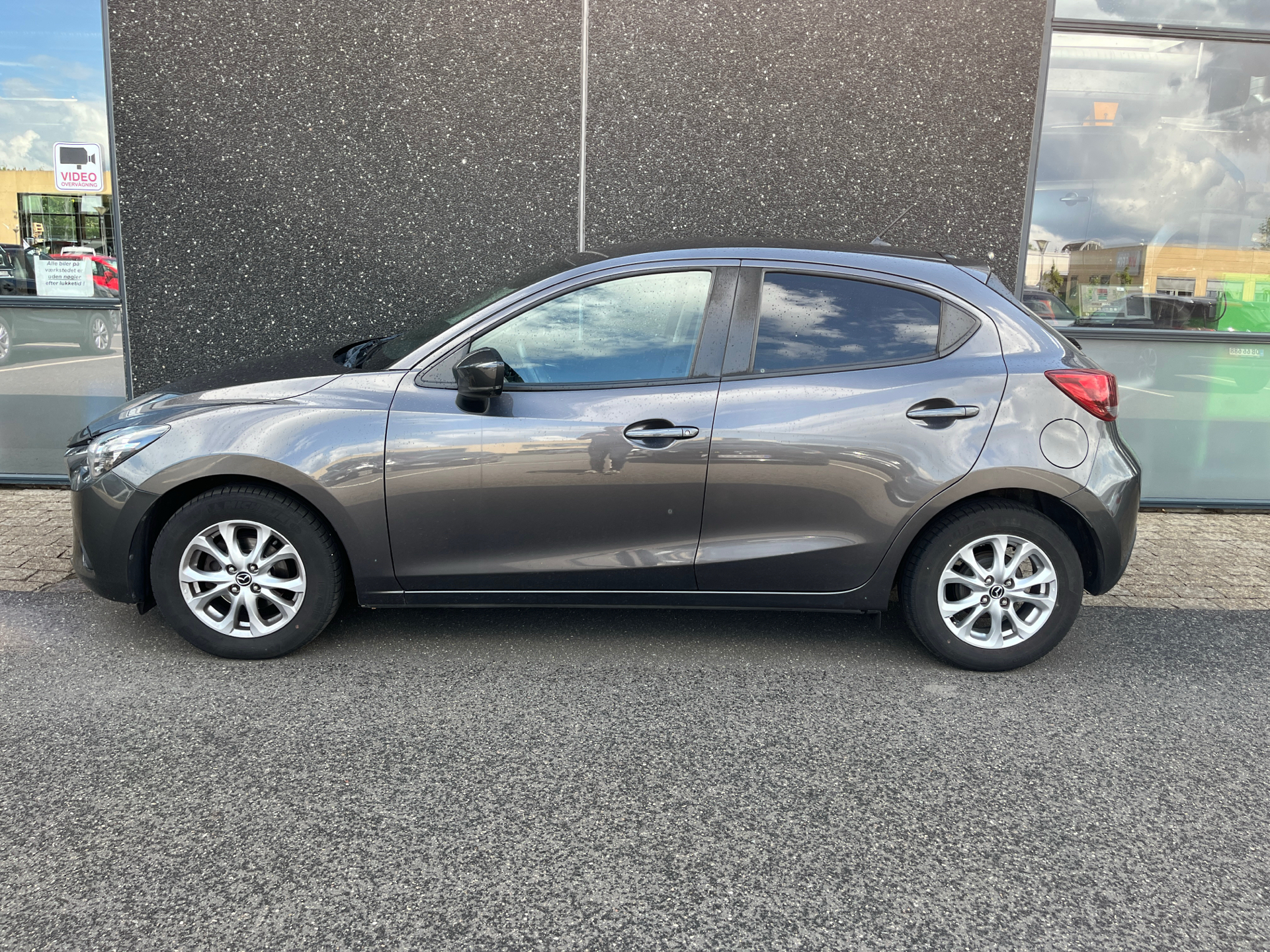 Billede af Mazda 2 1,5 Skyactiv-G Niseko 90HK 5d