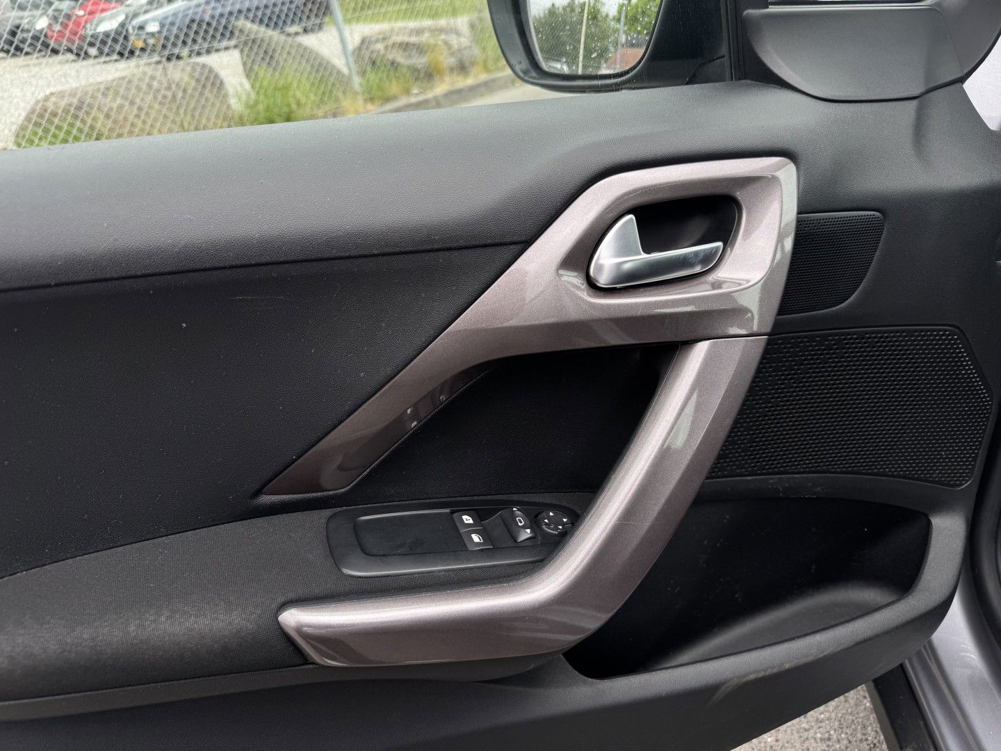 Billede af Peugeot 2008 1,2 VTi Active 82HK