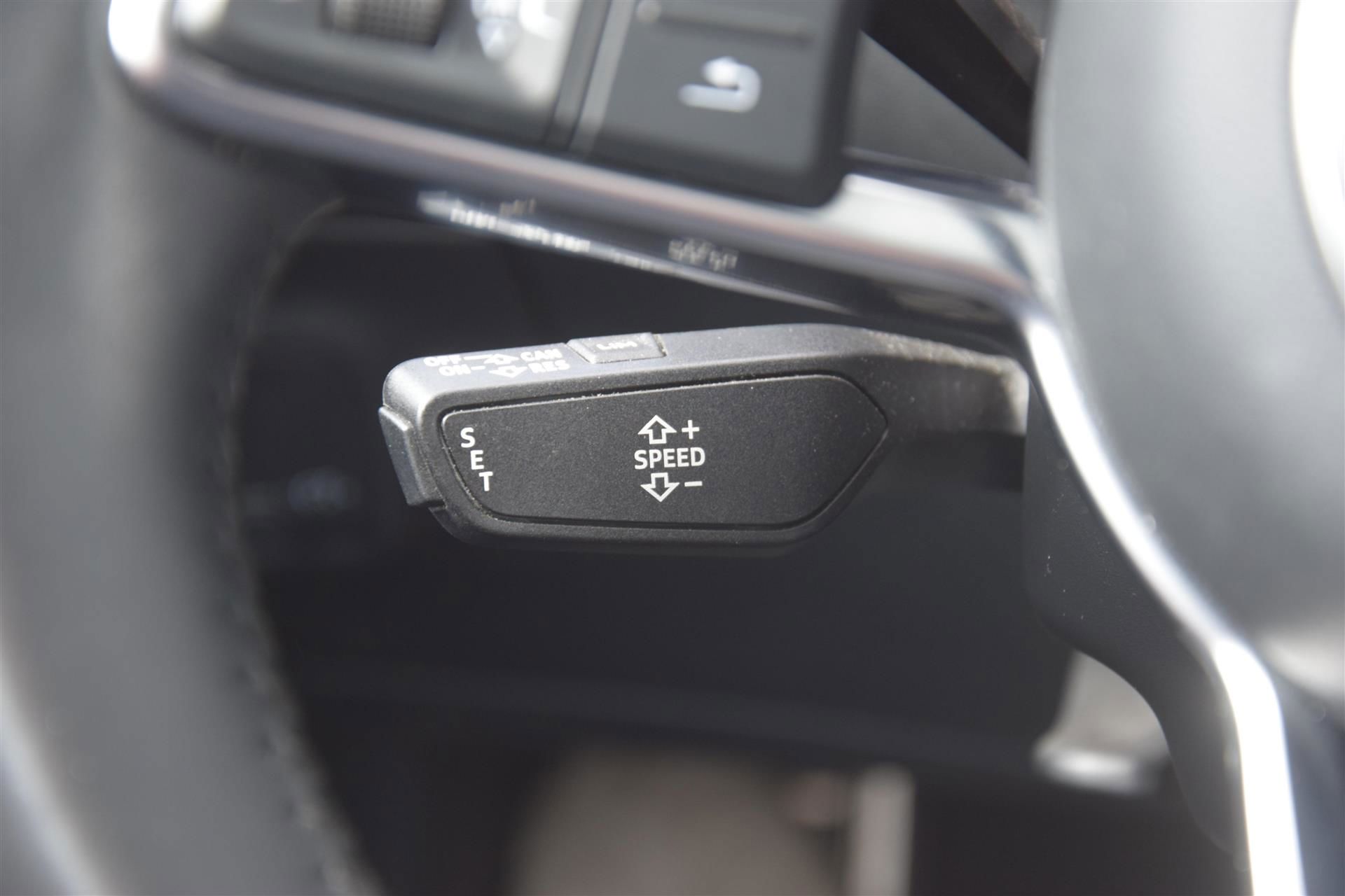 Billede af Audi TT 1,8 TFSI S Tronic 180HK 2d 7g Aut.