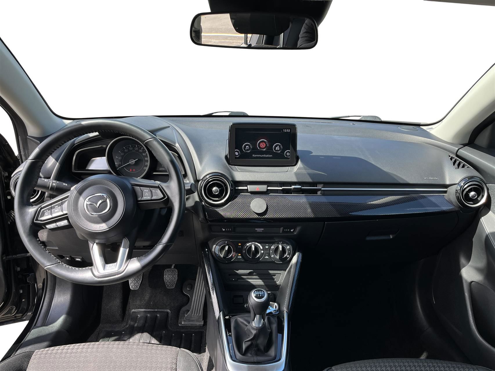 Billede af Mazda 2 1,5 Skyactiv-G Niseko 90HK 5d