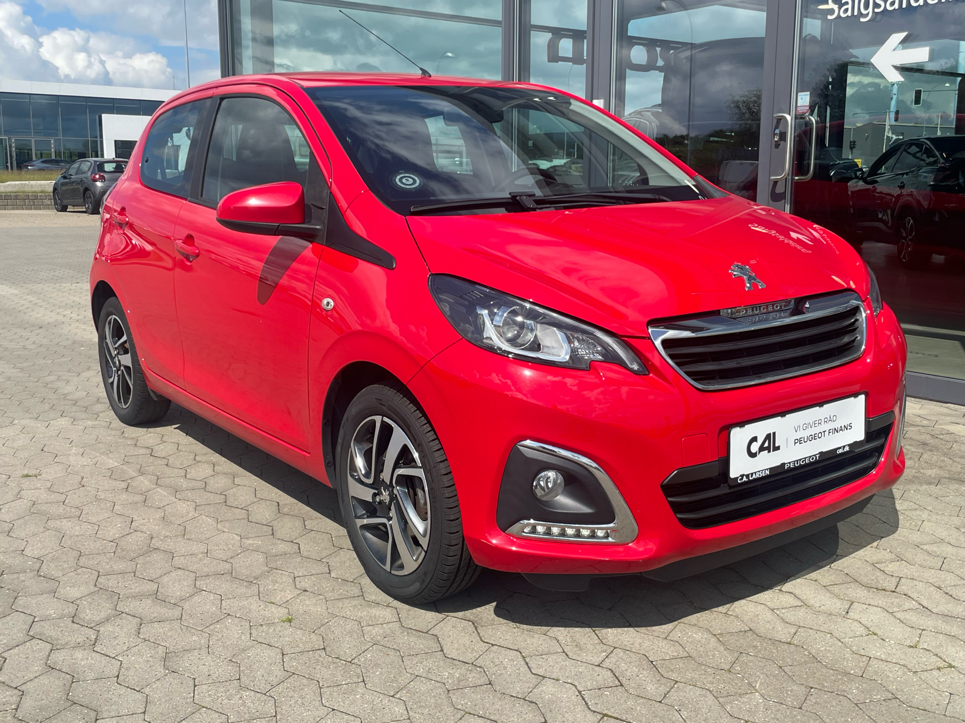 Billede af Peugeot 108 1,0 e-Vti More+ 69HK 5d