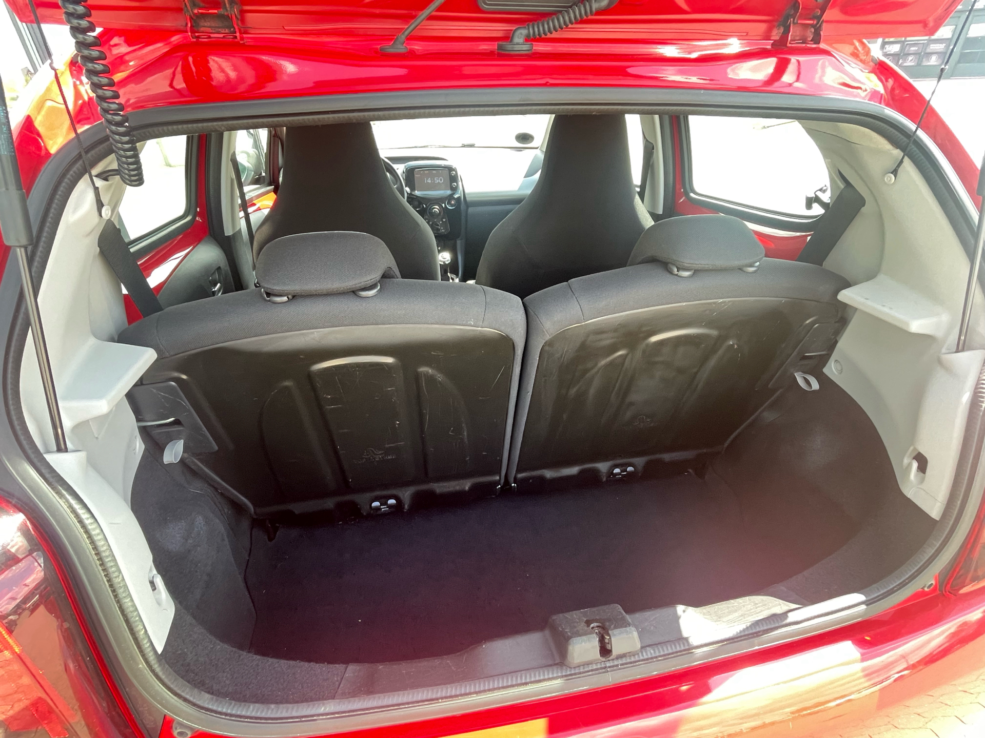 Billede af Peugeot 108 1,0 e-Vti More+ 69HK 5d