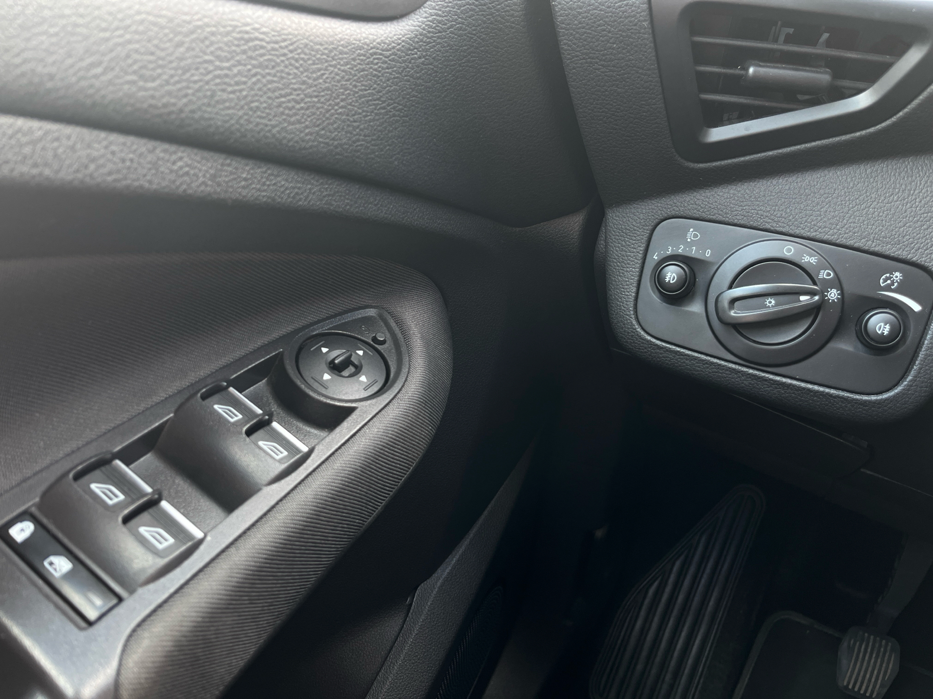 Billede af Ford C-MAX 1,0 EcoBoost Titanium 125HK 6g