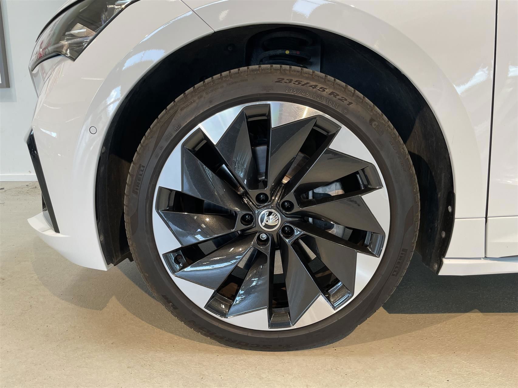 Billede af Skoda Enyaq iV 80 Coupe EL Sportline 204HK 5d Aut.