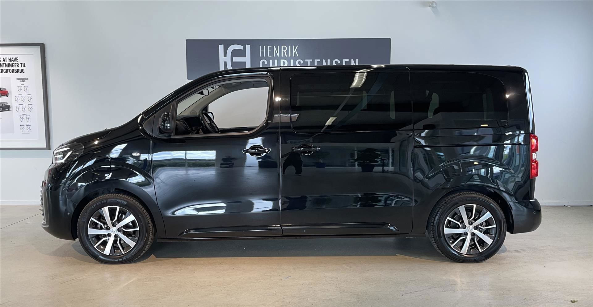 Billede af Toyota Proace Verso Electric Medium EL Family Dobbelt skydedøre 136HK Aut.
