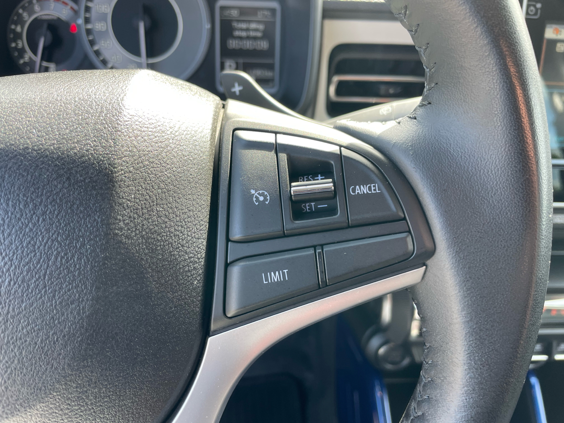 Billede af Suzuki Ignis 1,2 Dualjet  Mild hybrid Adventure Hybrid CVT 83HK 5d Aut.