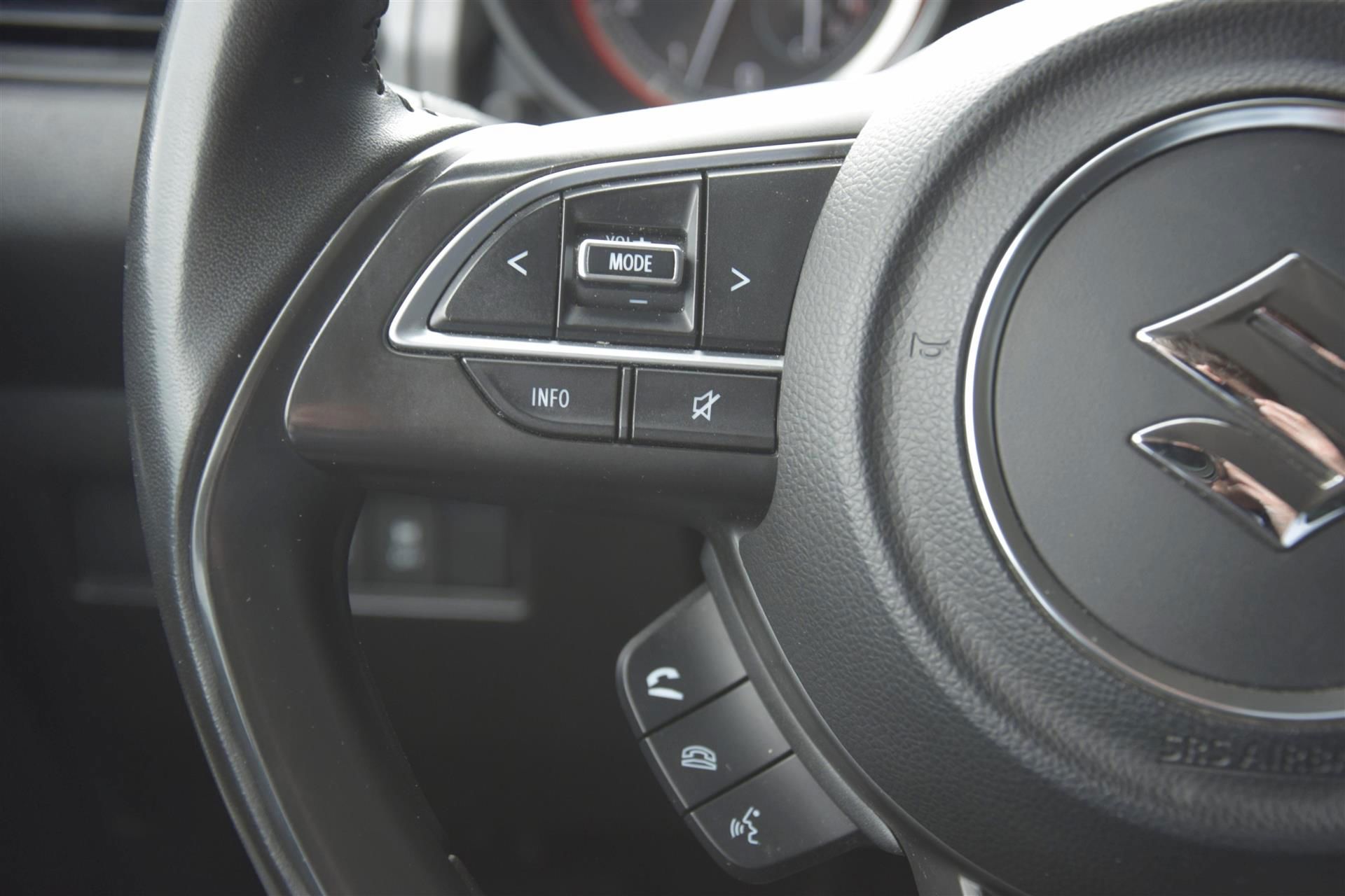 Billede af Suzuki Swift 1,2 Dualjet  Mild hybrid Action AEB 83HK 5d