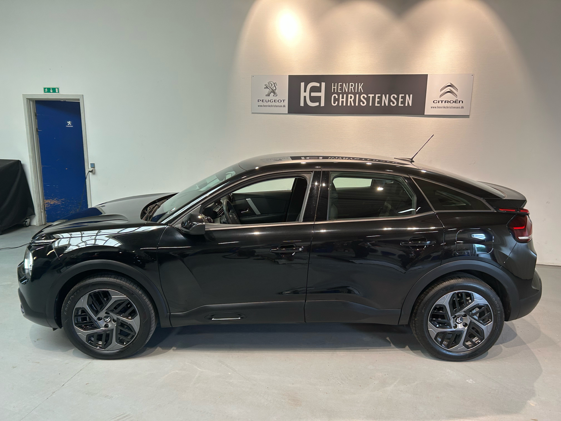 Billede af Citroën C4 1,2 PureTech Shine Ltd. EAT8 130HK 5d 8g Aut.