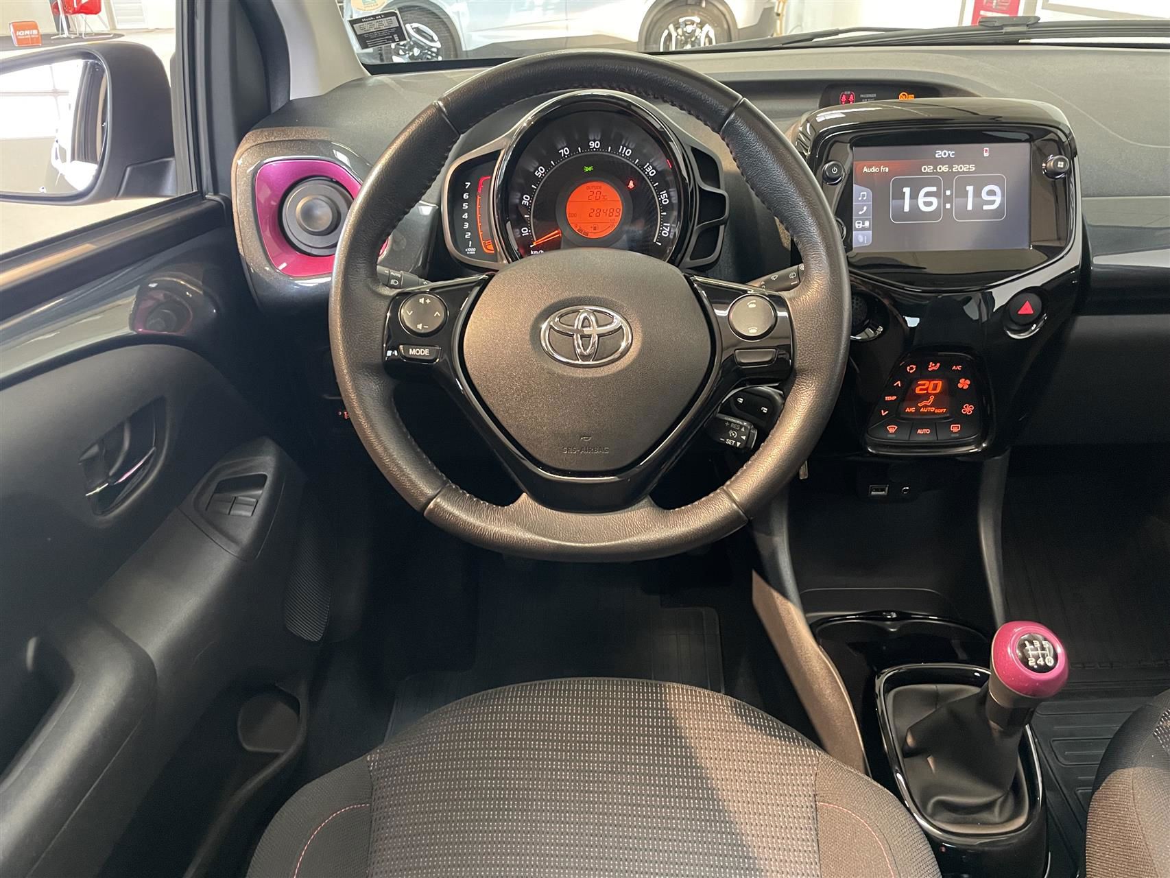 Billede af Toyota Aygo 1,0 VVT-I X-Sky Foldetag 72HK 5d