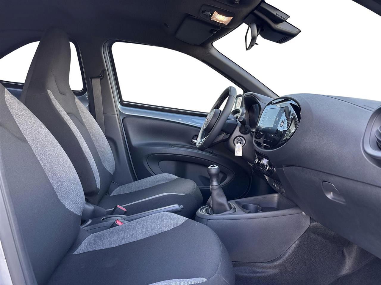 Billede af Toyota Aygo X 1,0 VVT-I Active 72HK 5d