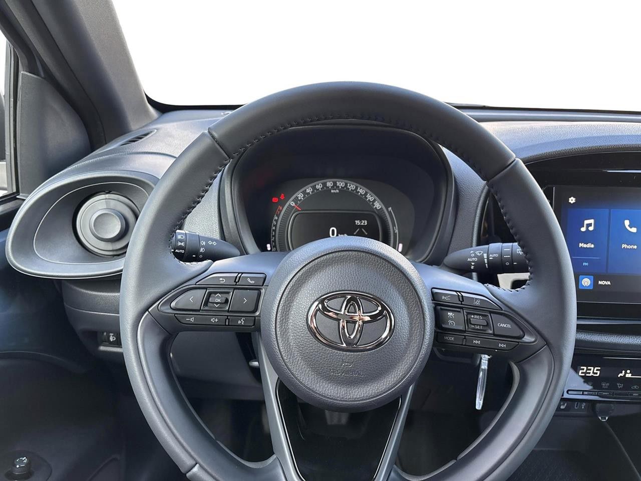 Billede af Toyota Aygo X 1,0 VVT-I Active 72HK 5d